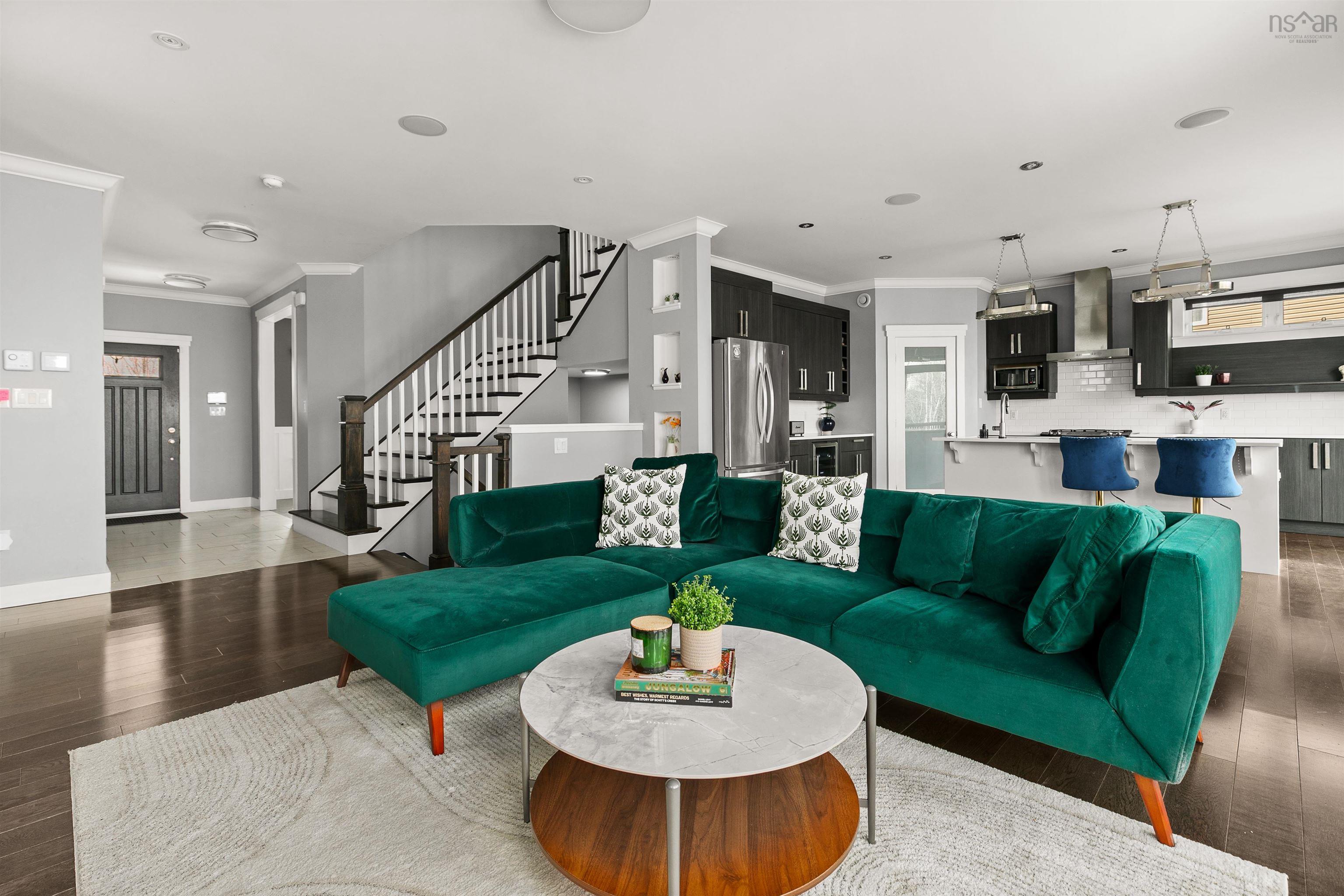 $899,900.00: 139 Hollyhock Way, Bedford