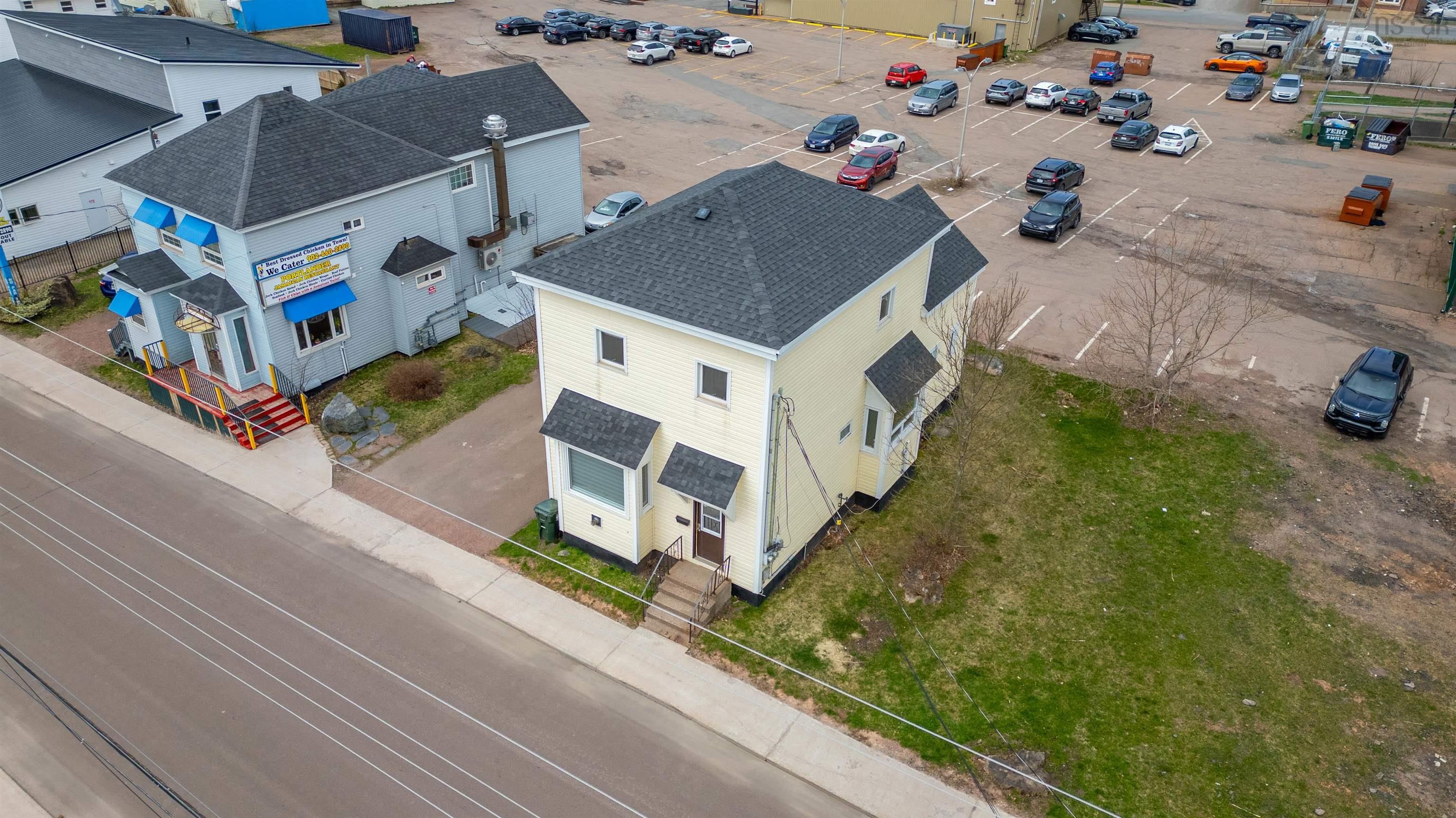 $218,000.00: 14 Prince Arthur Street, Amherst