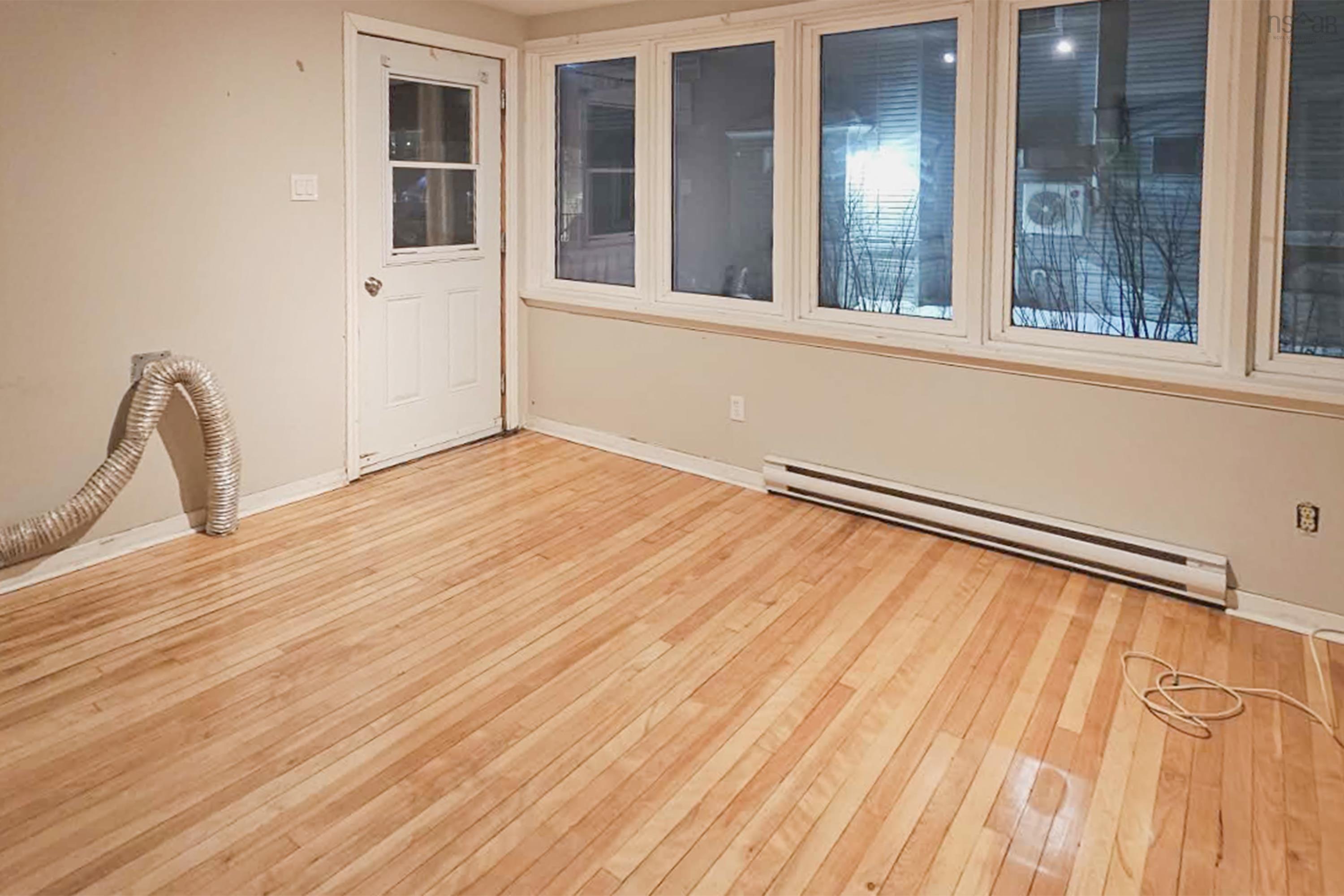 $218,000.00: 14 Prince Arthur Street, Amherst