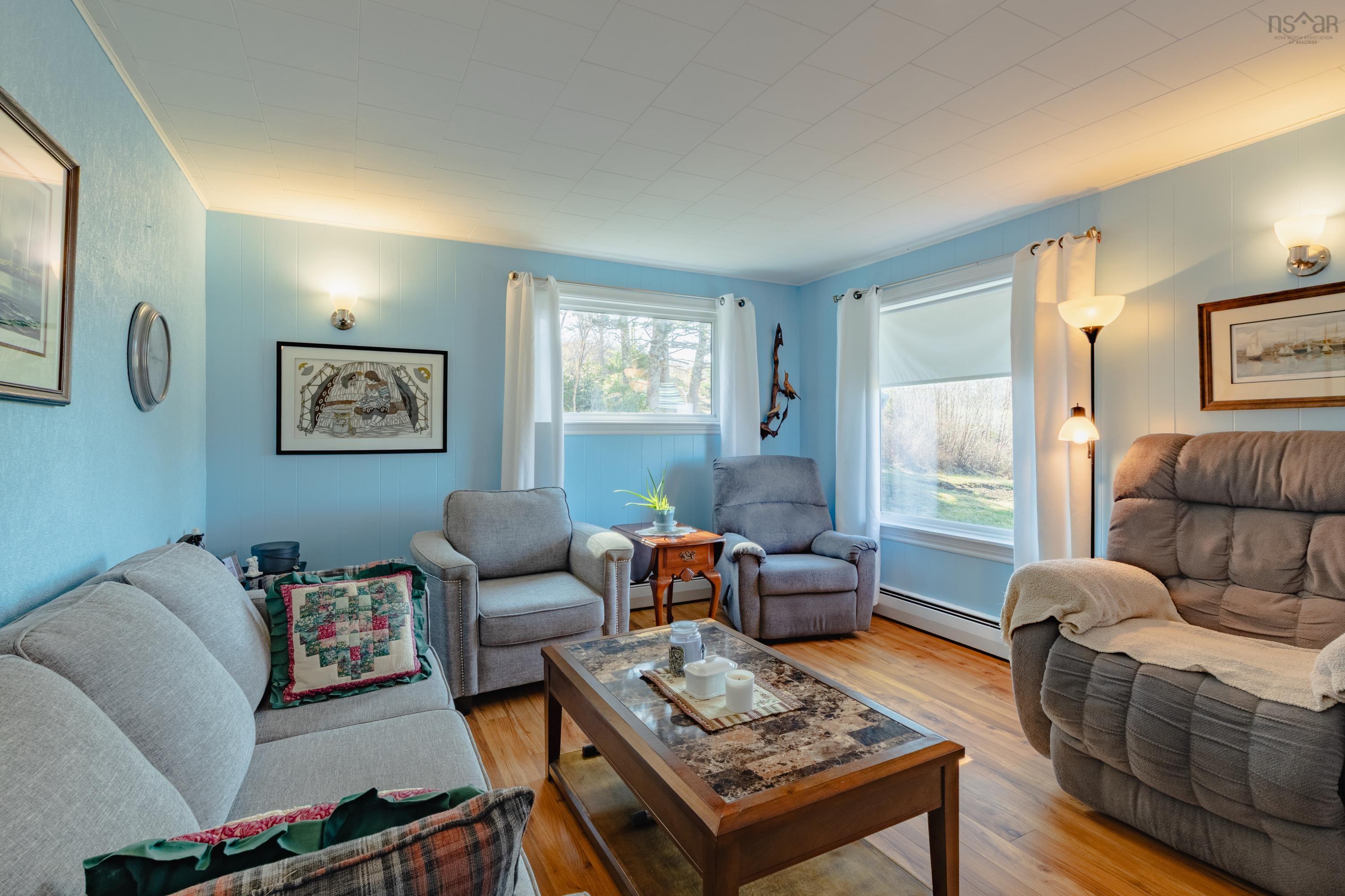 $259,000.00: 1185 Richmond Rd, Ireton