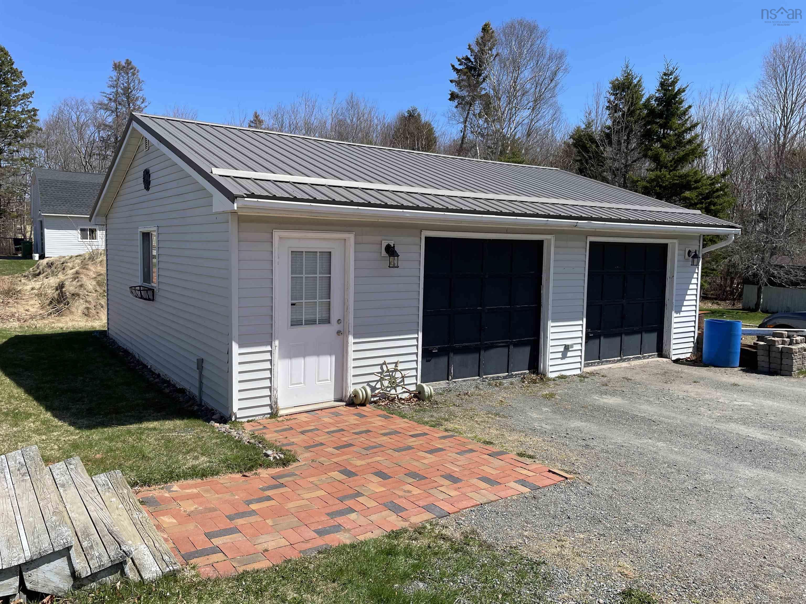 $299,000.00: 343 Salmon River Road, Valley