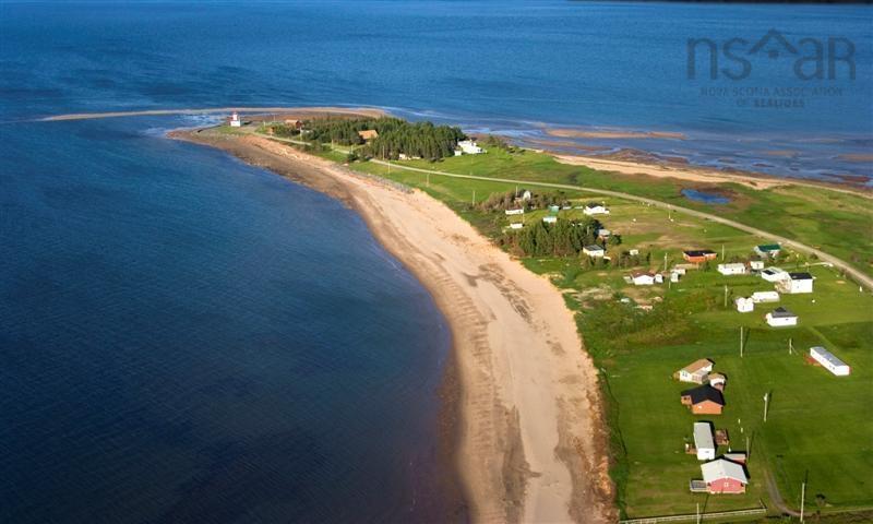 $775,000.00: 1836 Caribou Island Road, Caribou Island