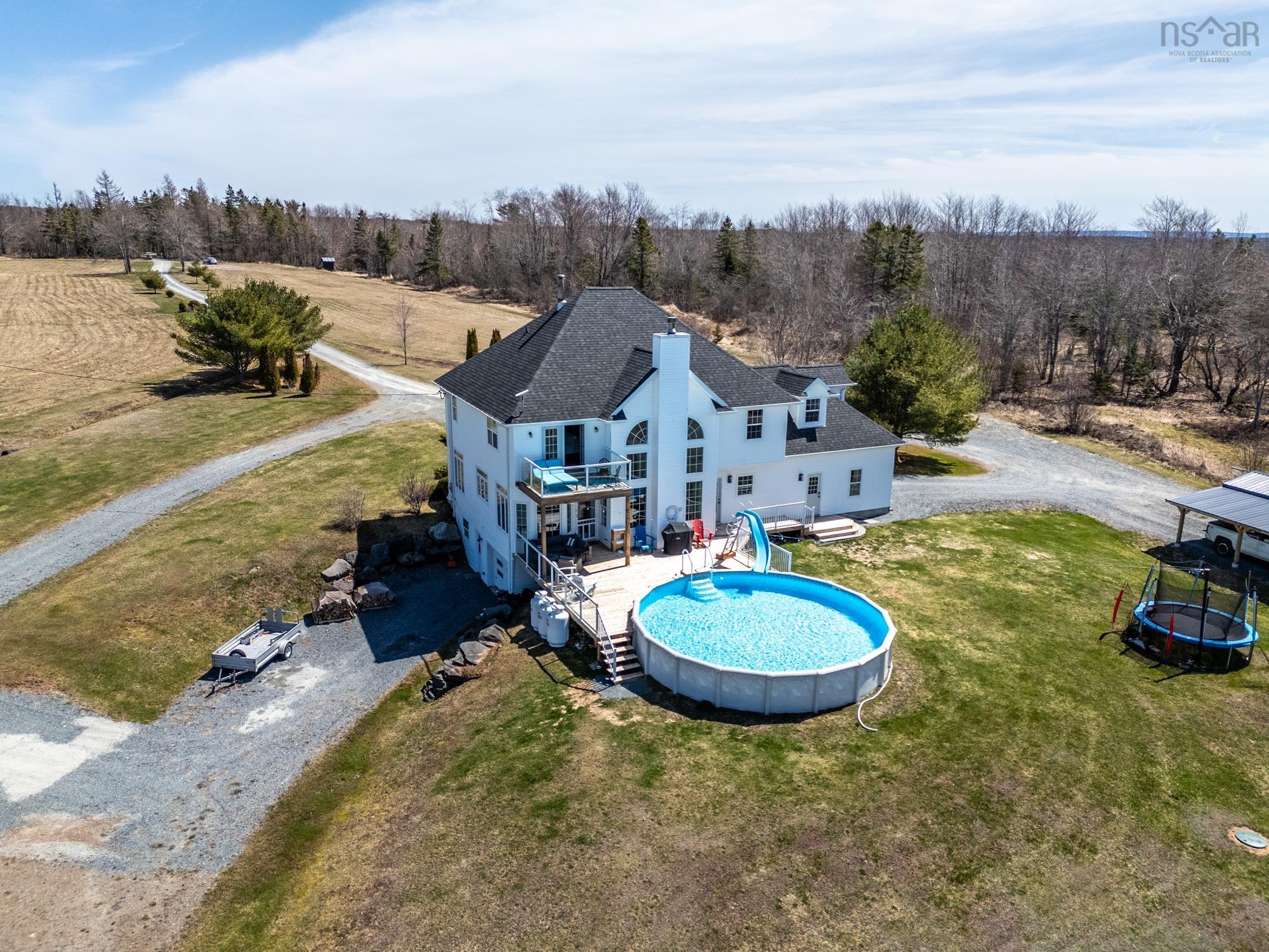 $975,000.00: 1877 Riverside Road, Stewiacke