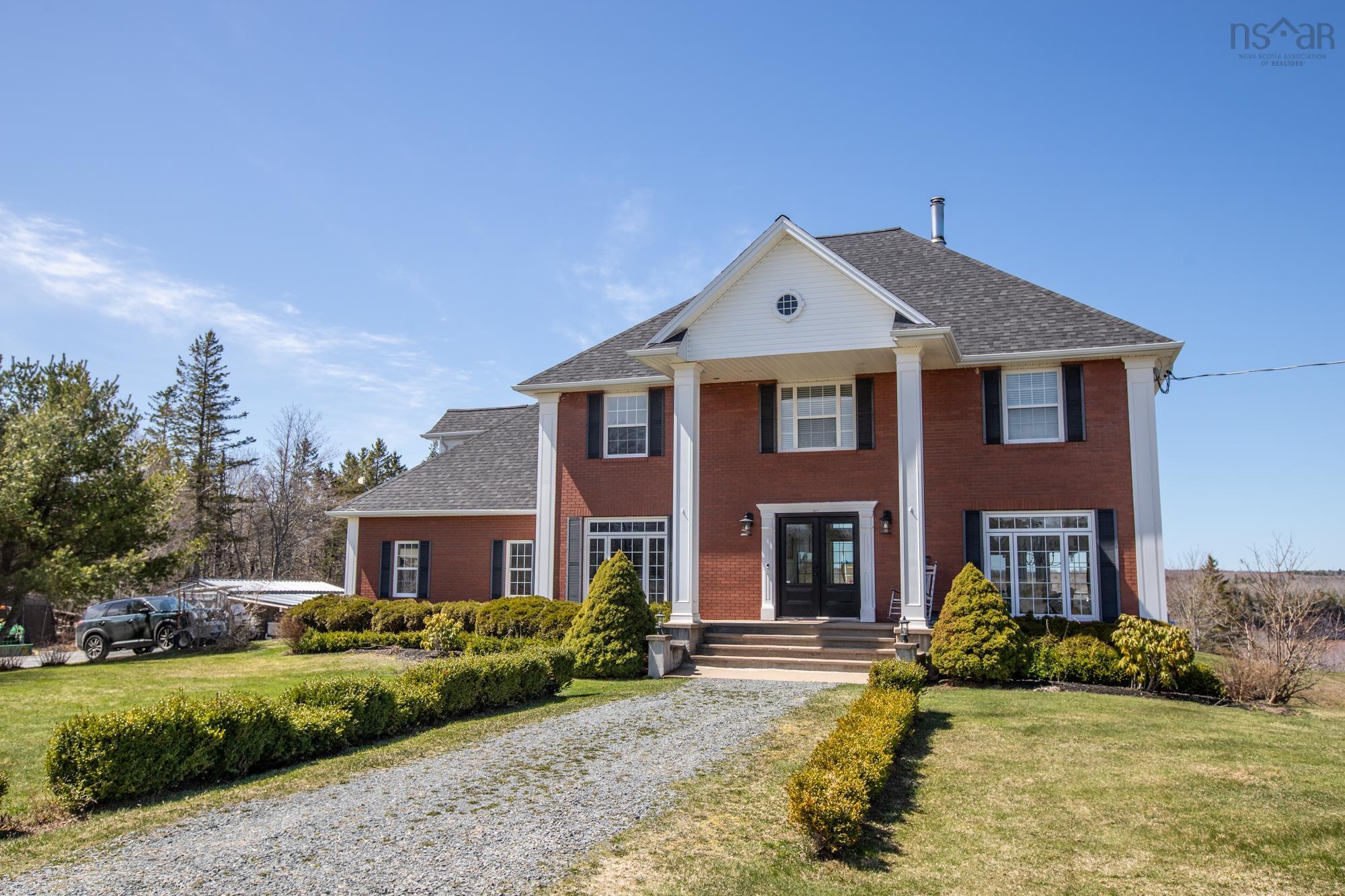 $975,000.00: 1877 Riverside Road, Stewiacke