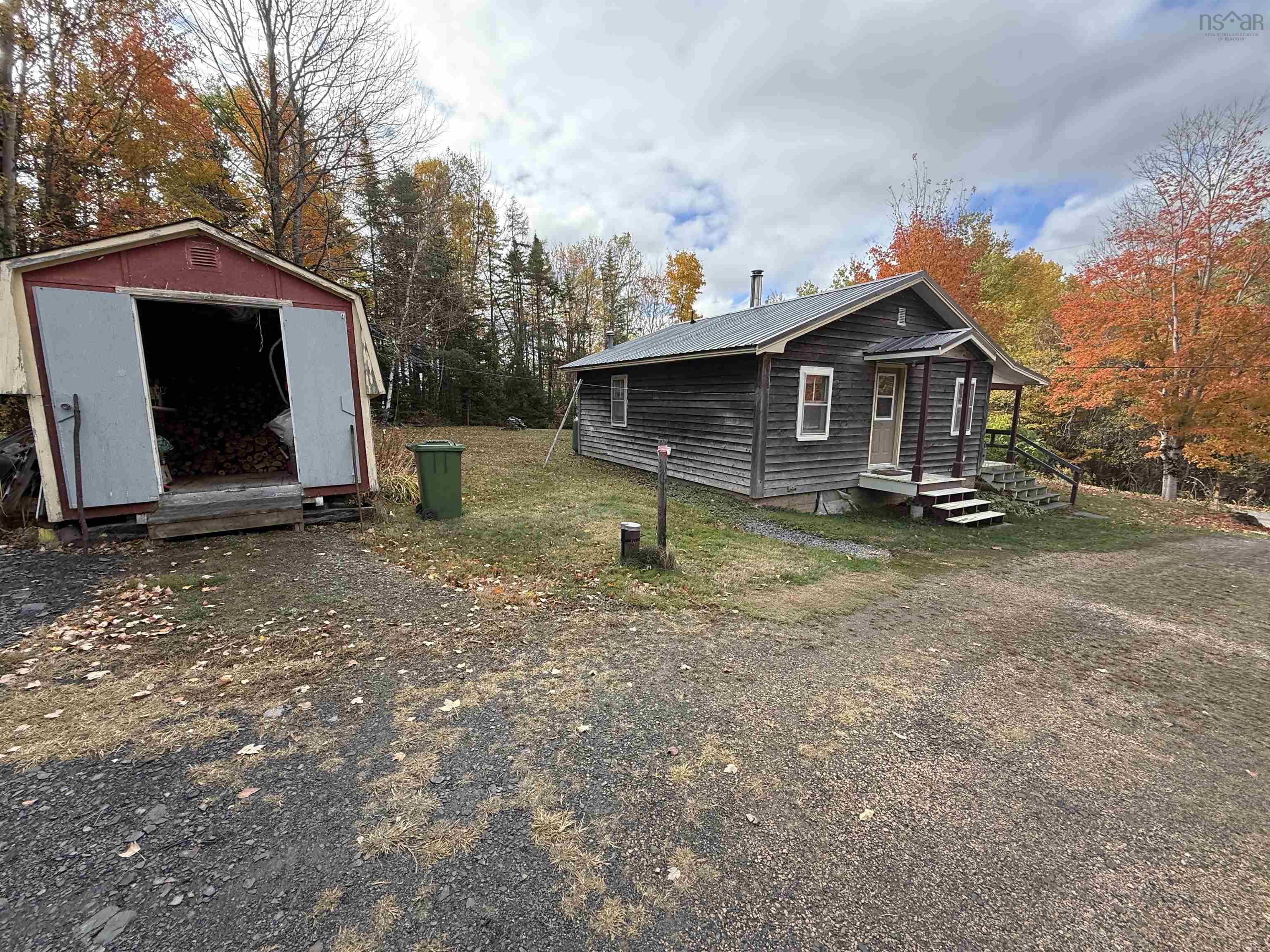 $205,000.00: 418 Charles Hill Road, Farmington