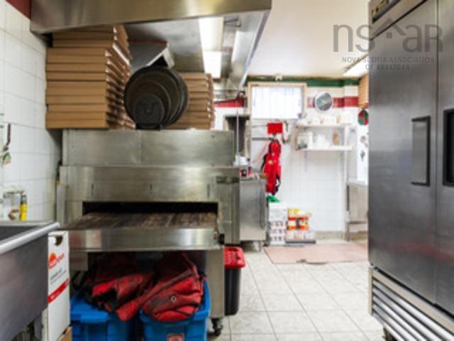 5776 North Street, Halifax, NS (MLS 202609002)