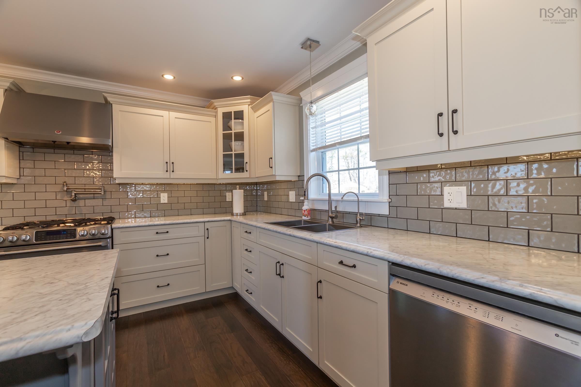 $619,000.00: 264 Tremont Mountain Road, South Tremont