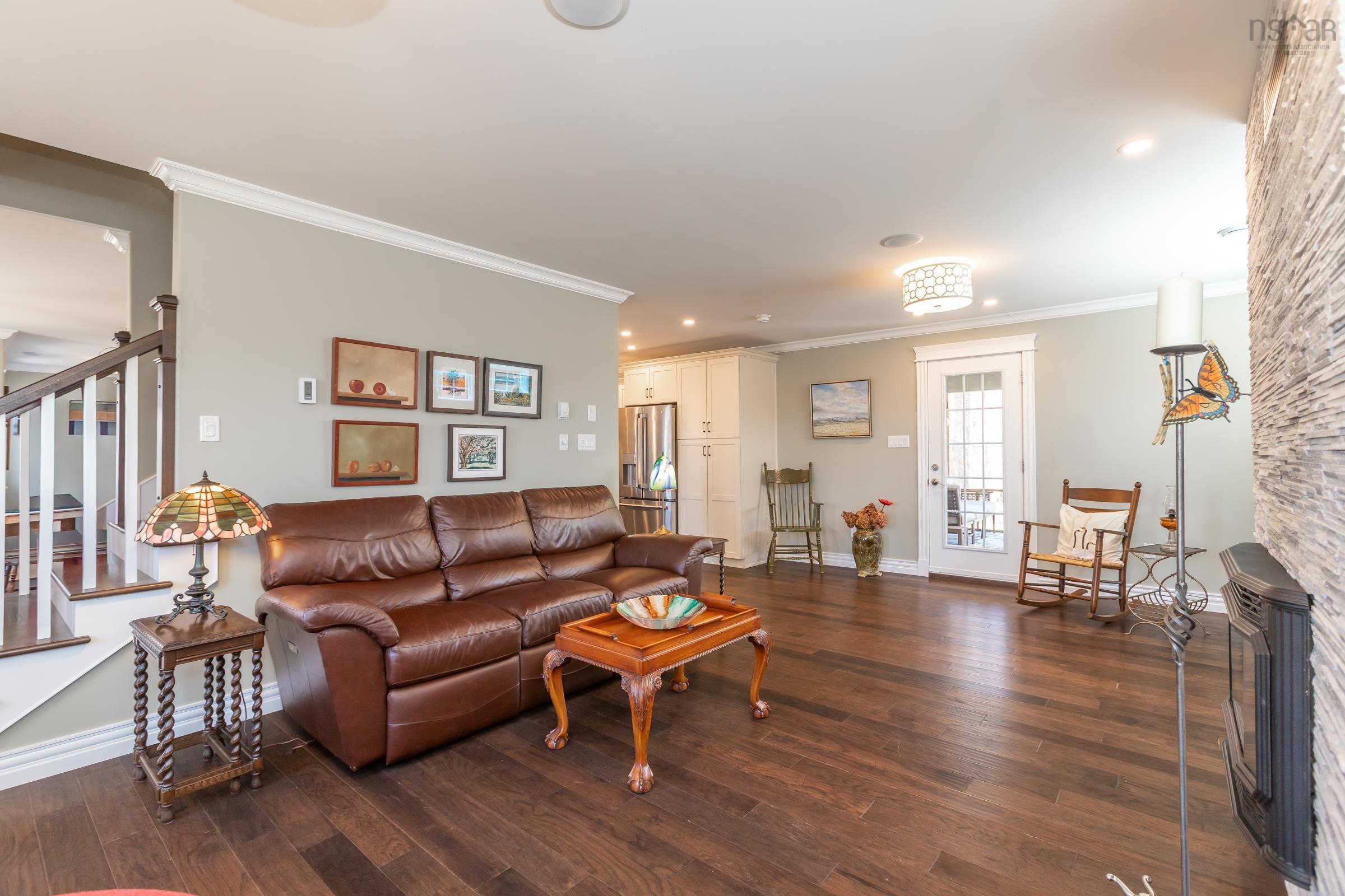 $619,000.00: 264 Tremont Mountain Road, South Tremont