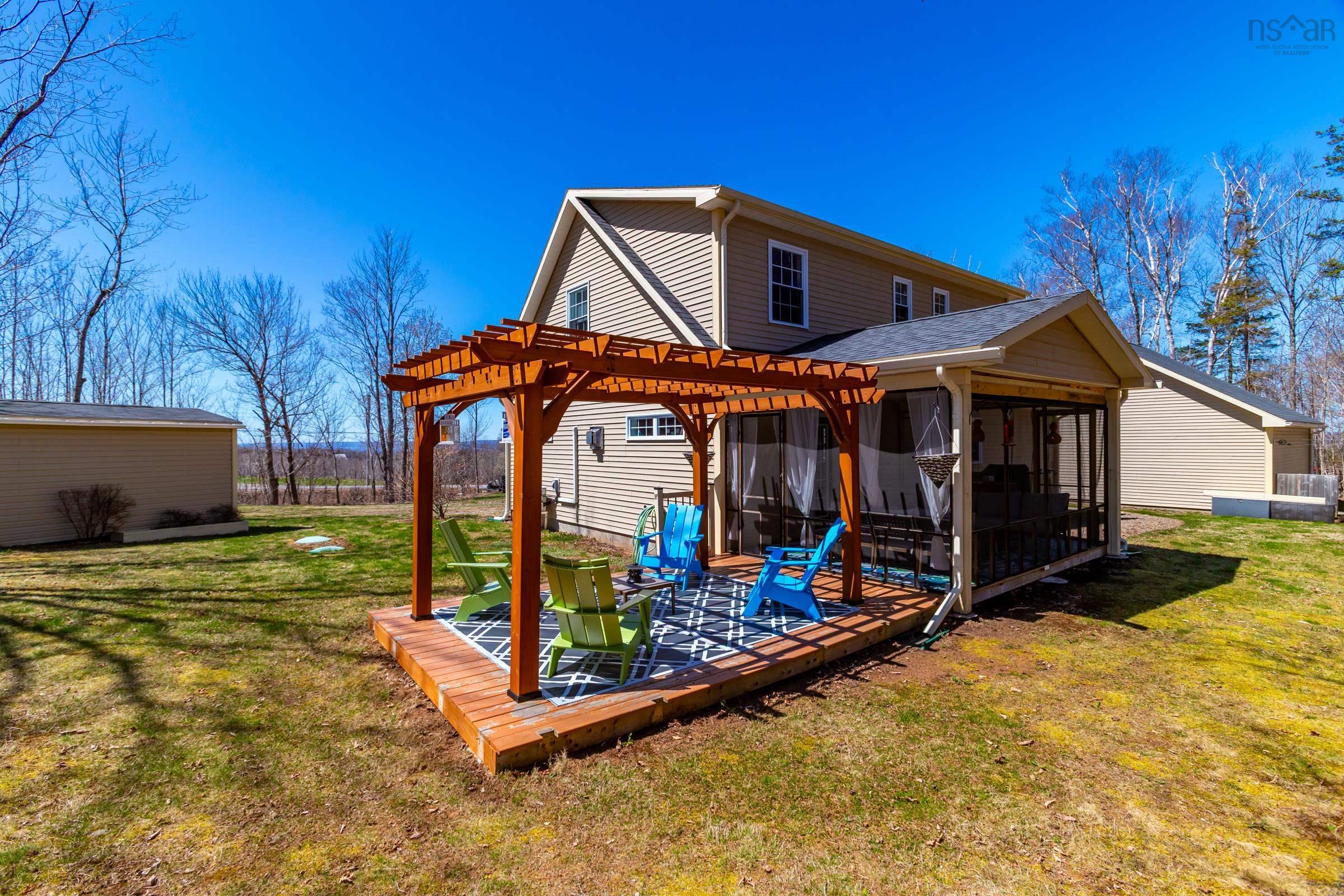 $619,000.00: 264 Tremont Mountain Road, South Tremont