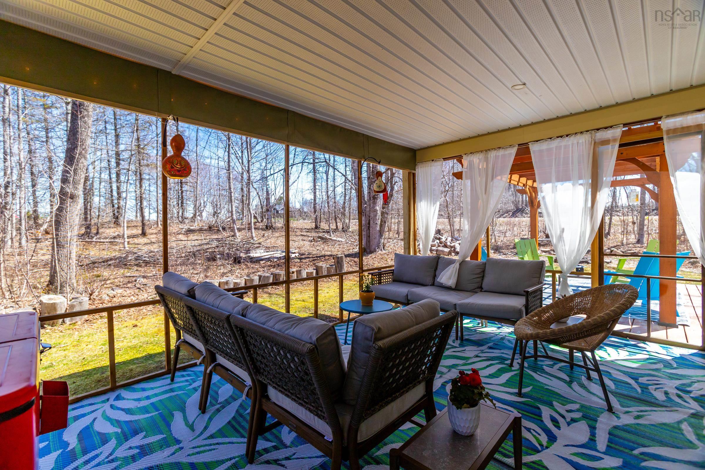 $619,000.00: 264 Tremont Mountain Road, South Tremont