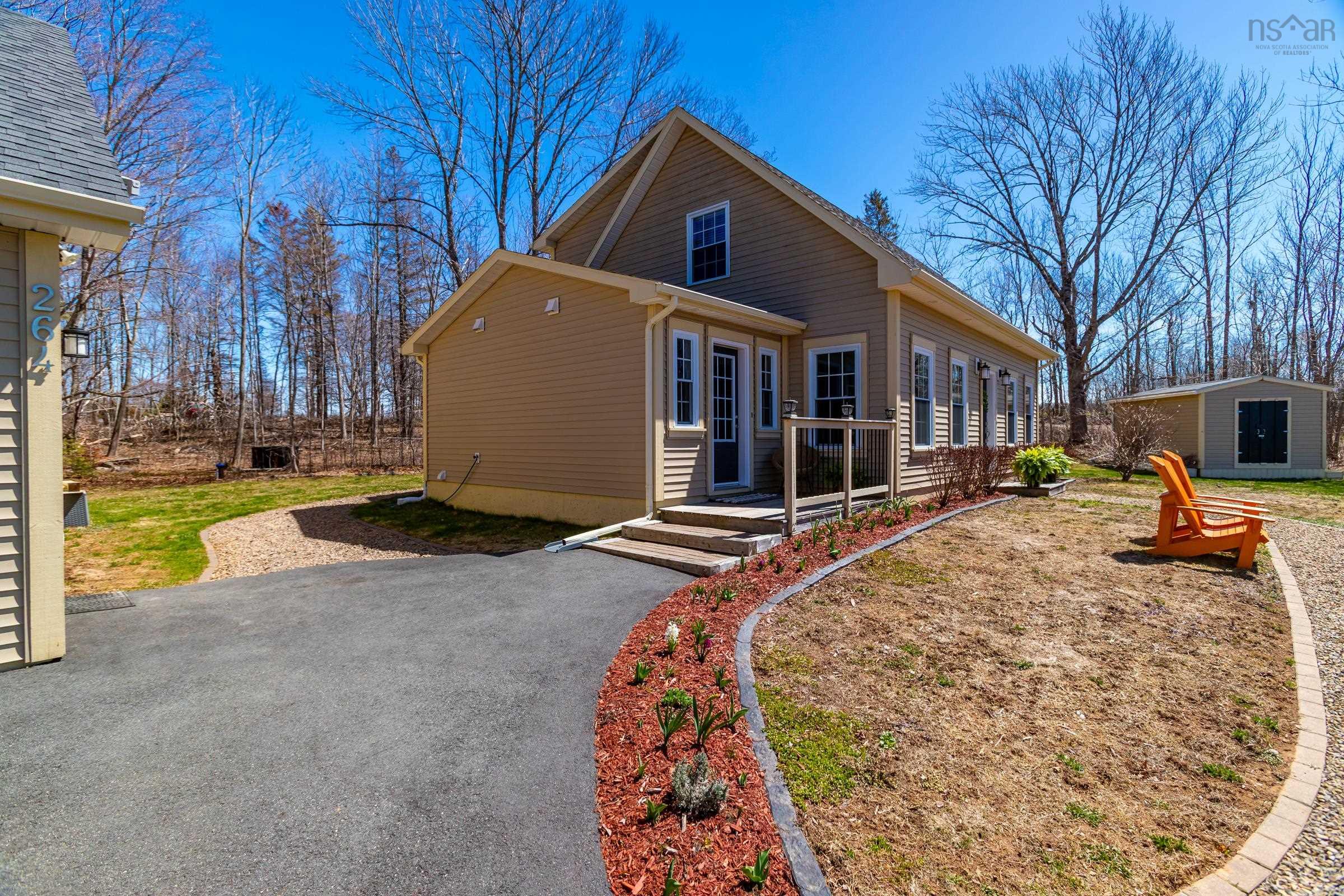 $619,000.00: 264 Tremont Mountain Road, South Tremont