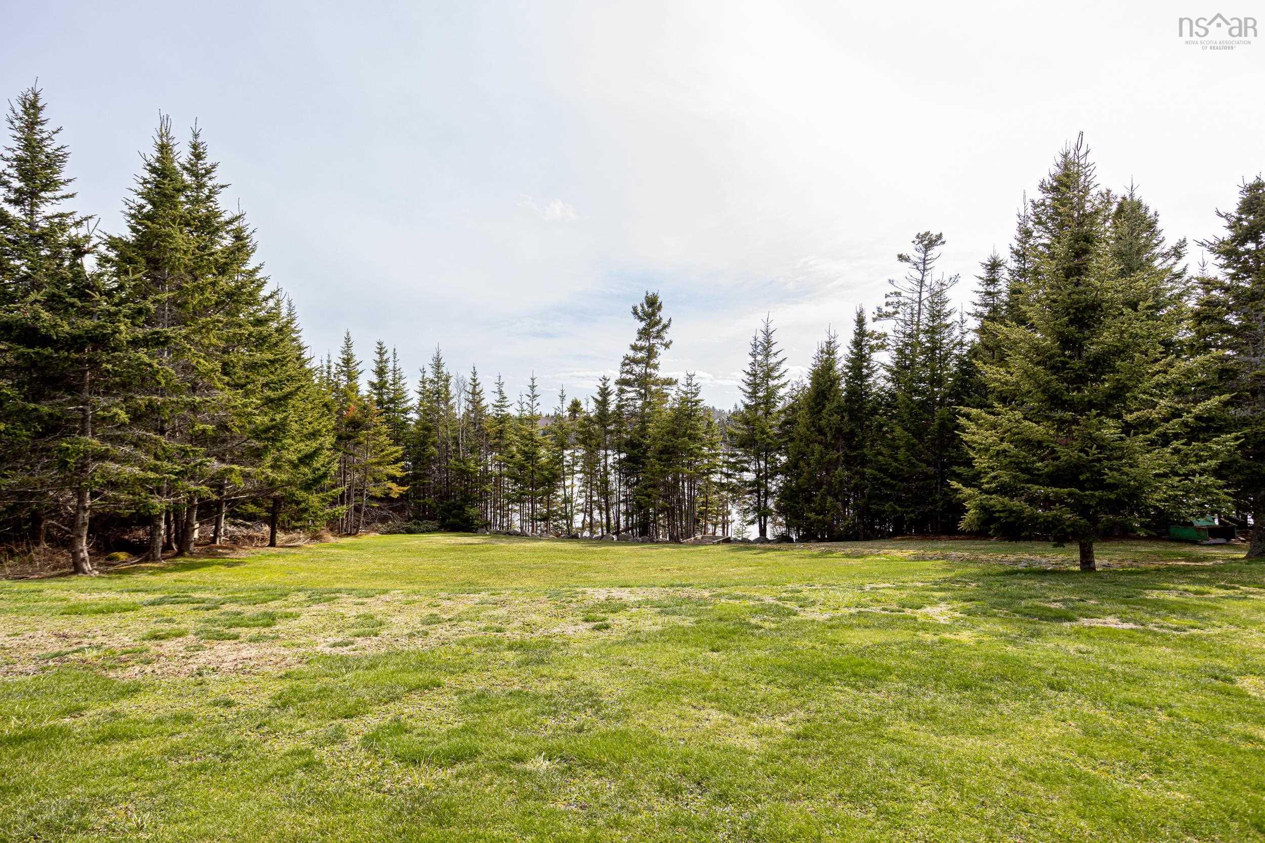 $894,999.00: 287 Greenough Drive, West Porters Lake