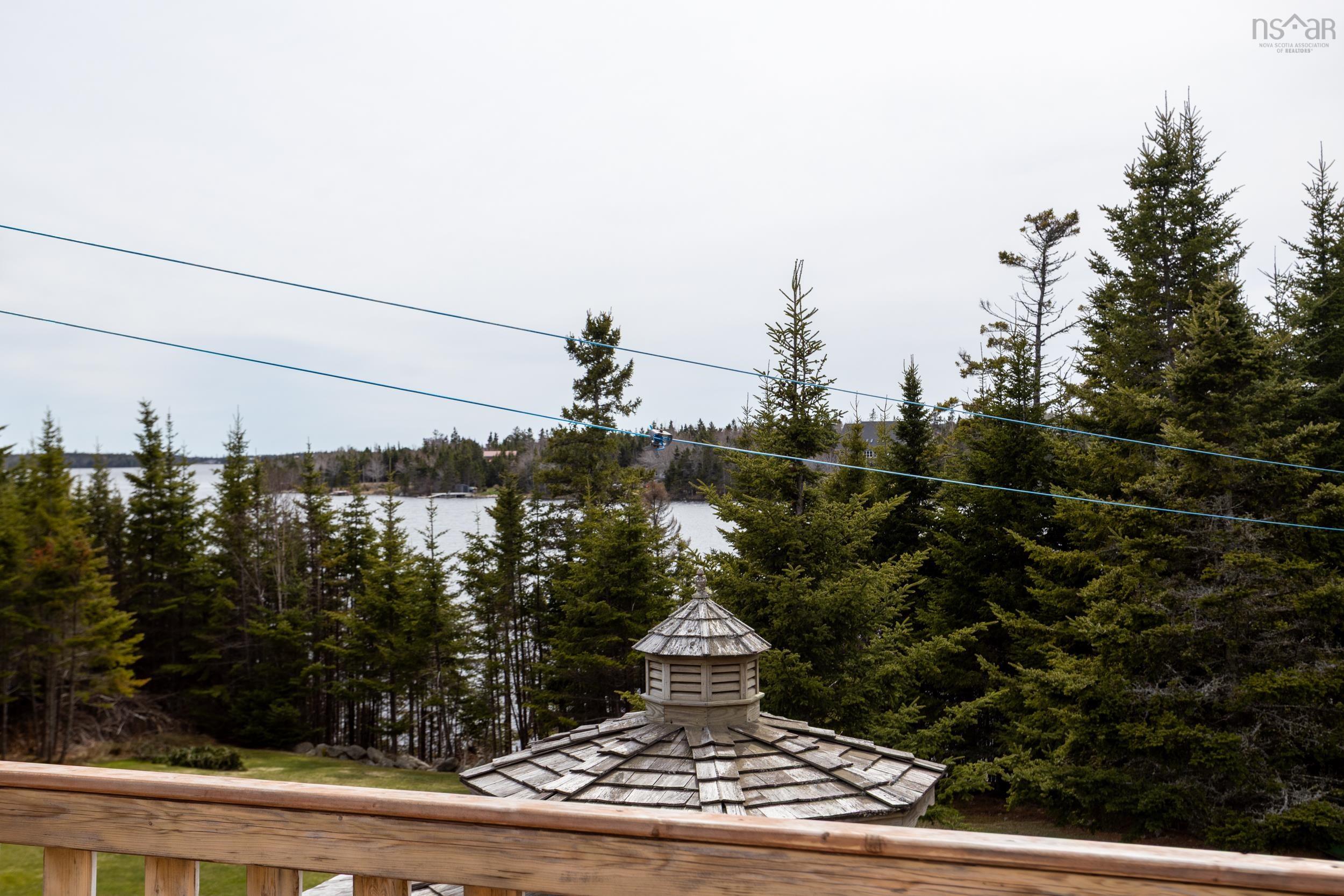 $894,999.00: 287 Greenough Drive, West Porters Lake