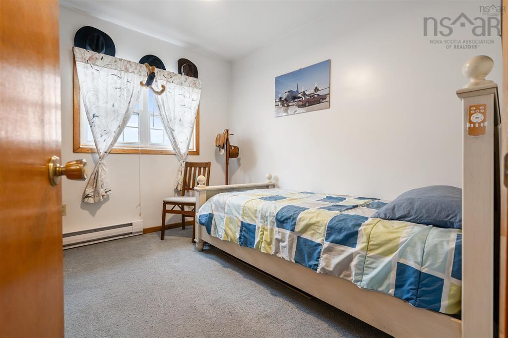 $489,900.00: 684 St Marys Road, Chaplin