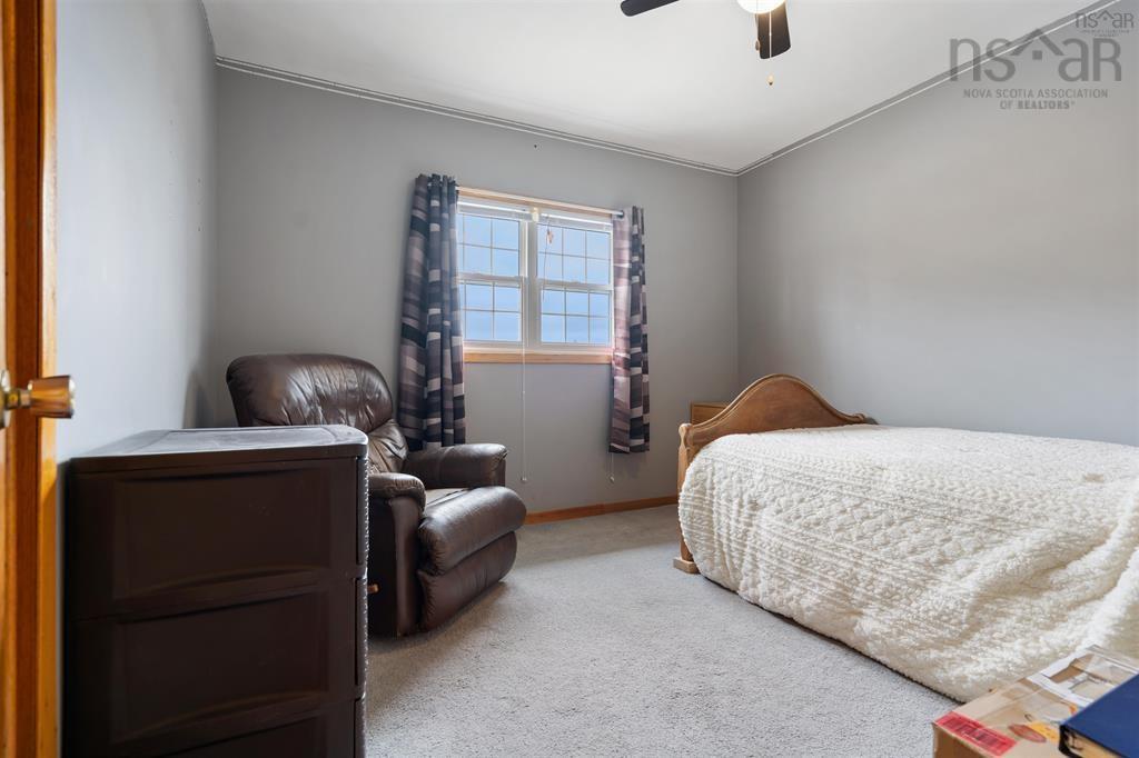 $489,900.00: 684 St Marys Road, Chaplin