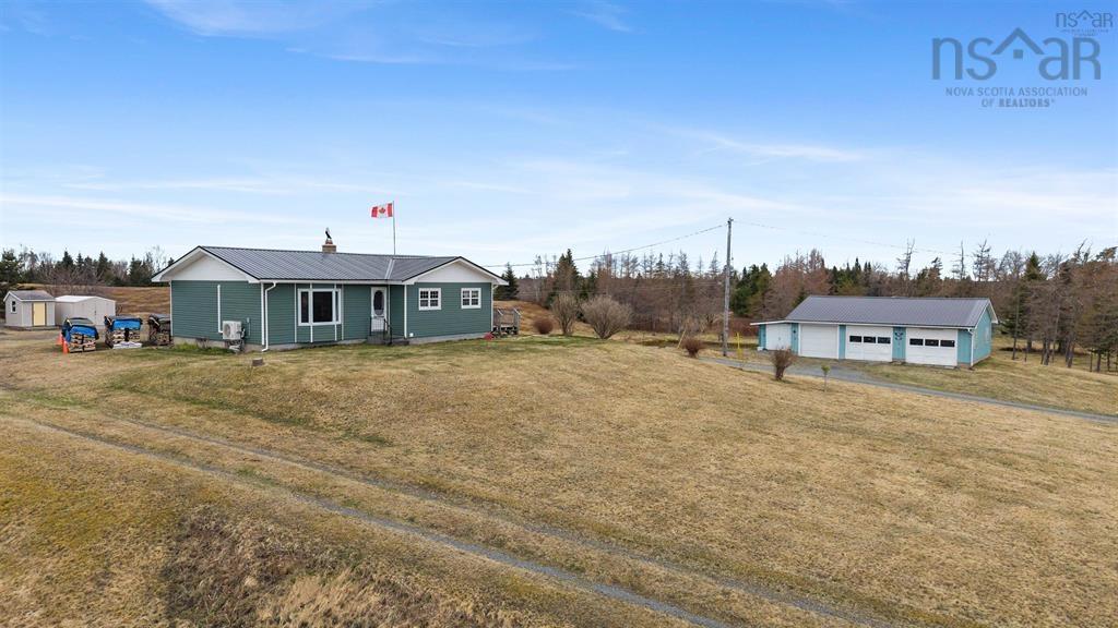 $489,900.00: 684 St Marys Road, Chaplin