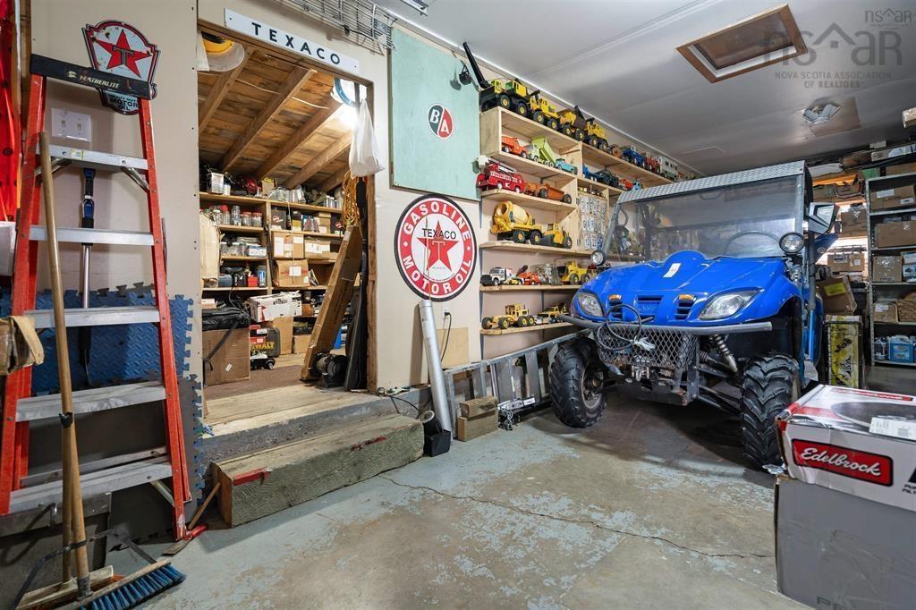 $489,900.00: 684 St Marys Road, Chaplin