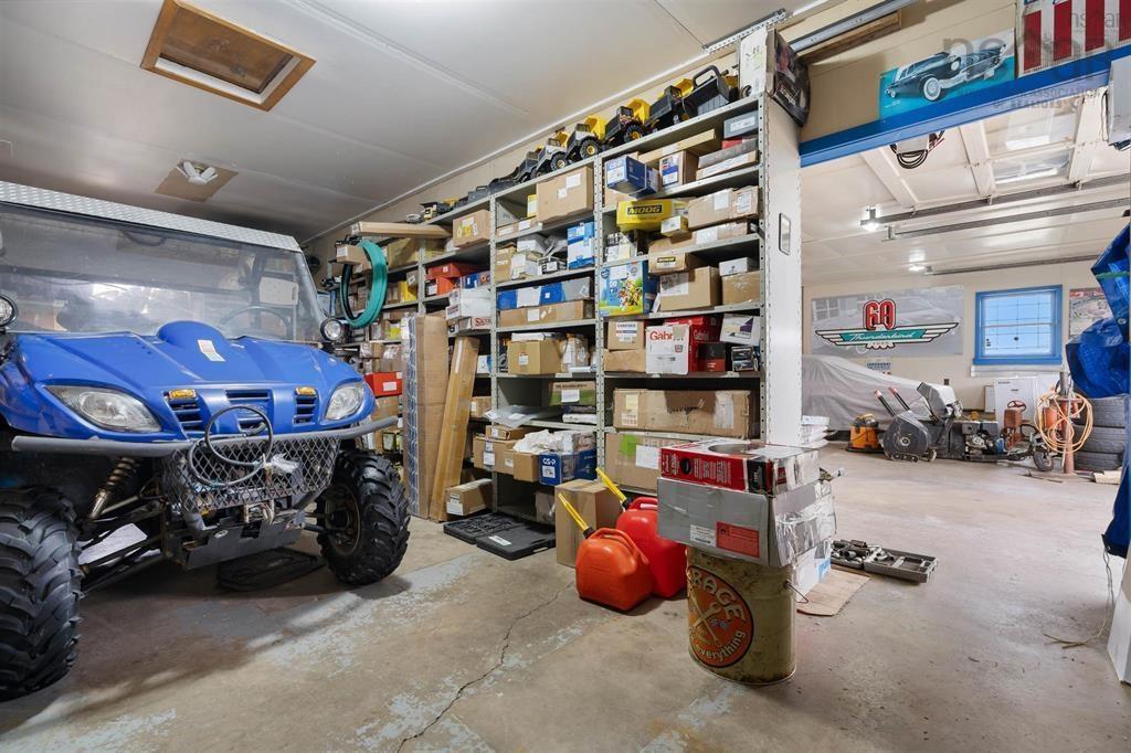 $489,900.00: 684 St Marys Road, Chaplin