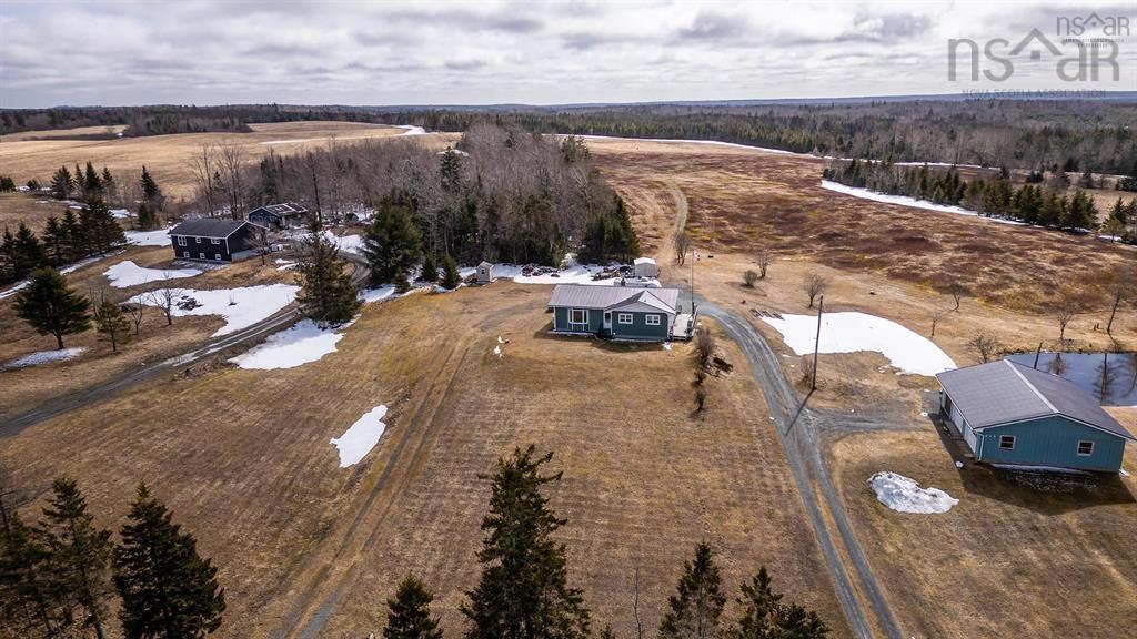 $489,900.00: 684 St Marys Road, Chaplin