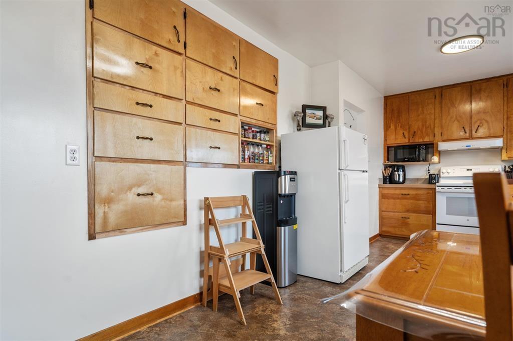 $489,900.00: 684 St Marys Road, Chaplin