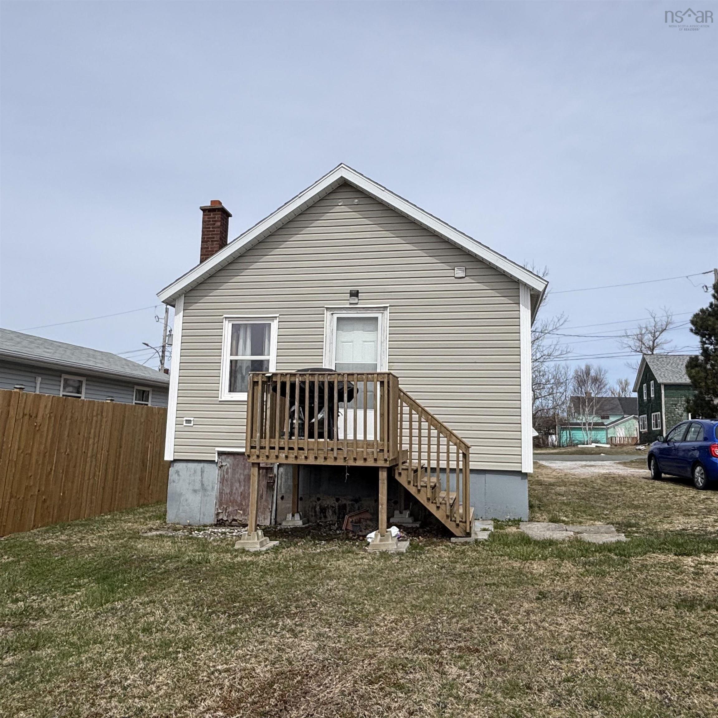 $139,900.00: 3515 Ross Avenue, New Waterford