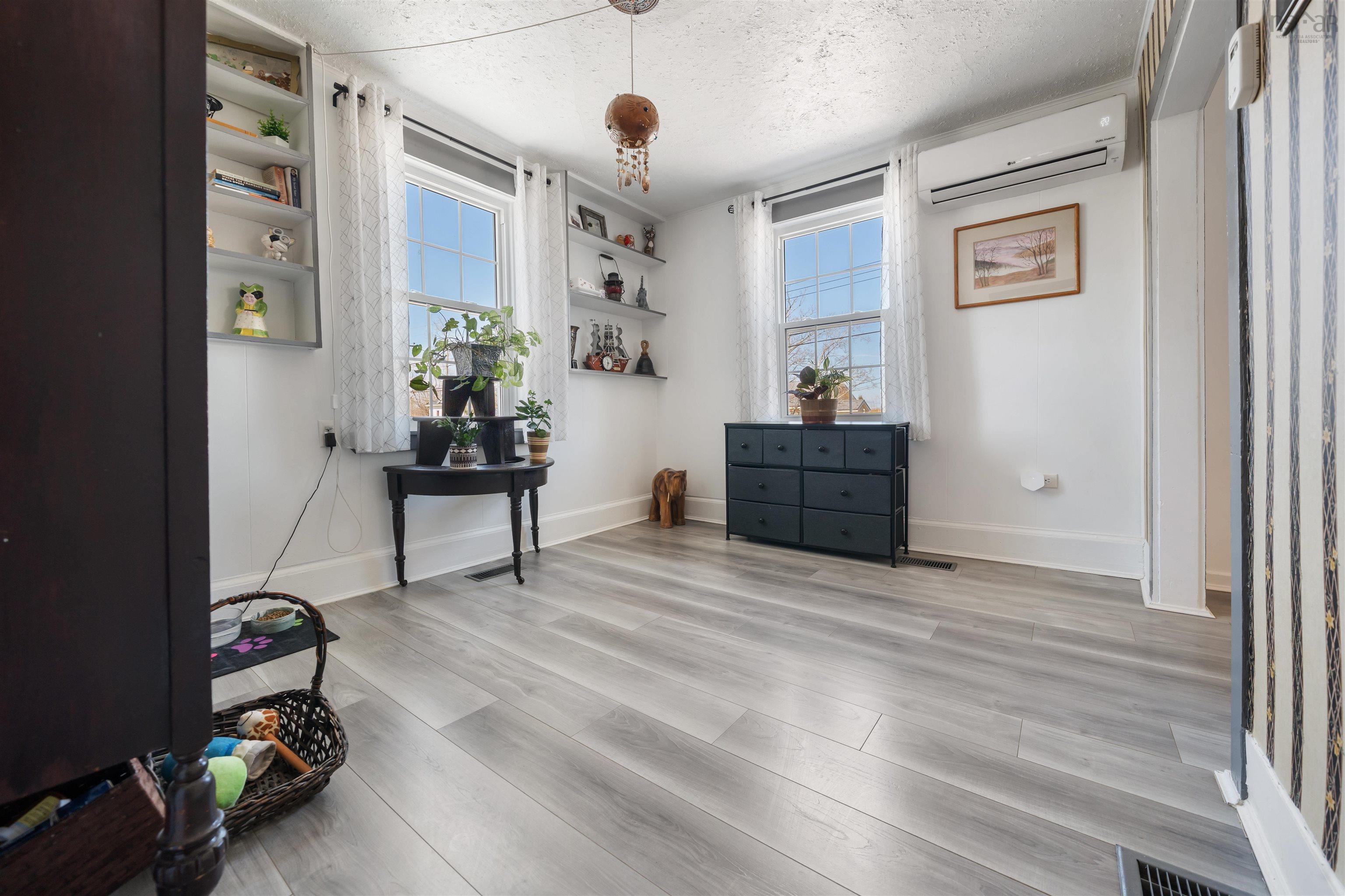 $229,500.00: 1927 Drummond Road, Westville