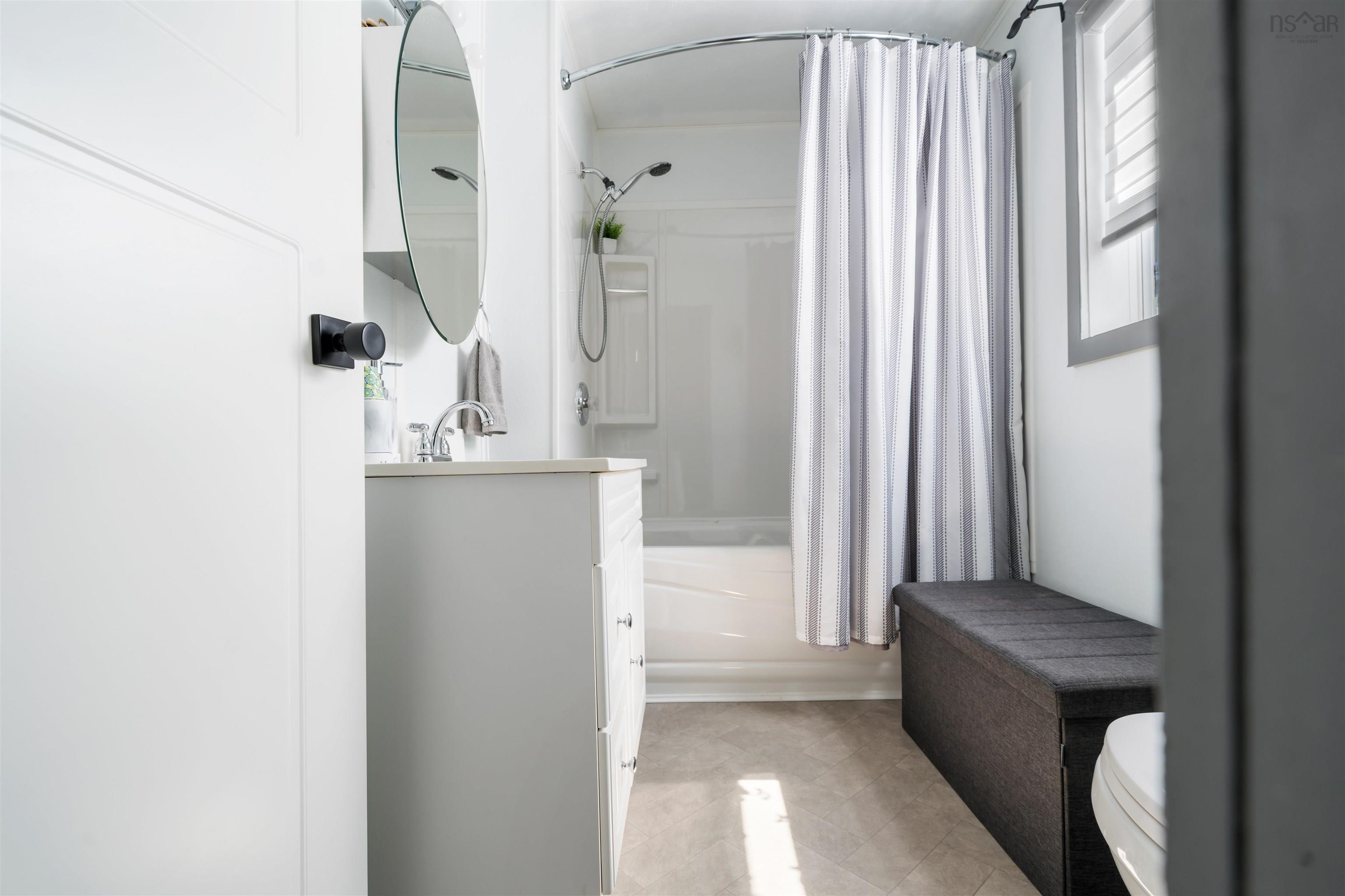 $229,500.00: 1927 Drummond Road, Westville