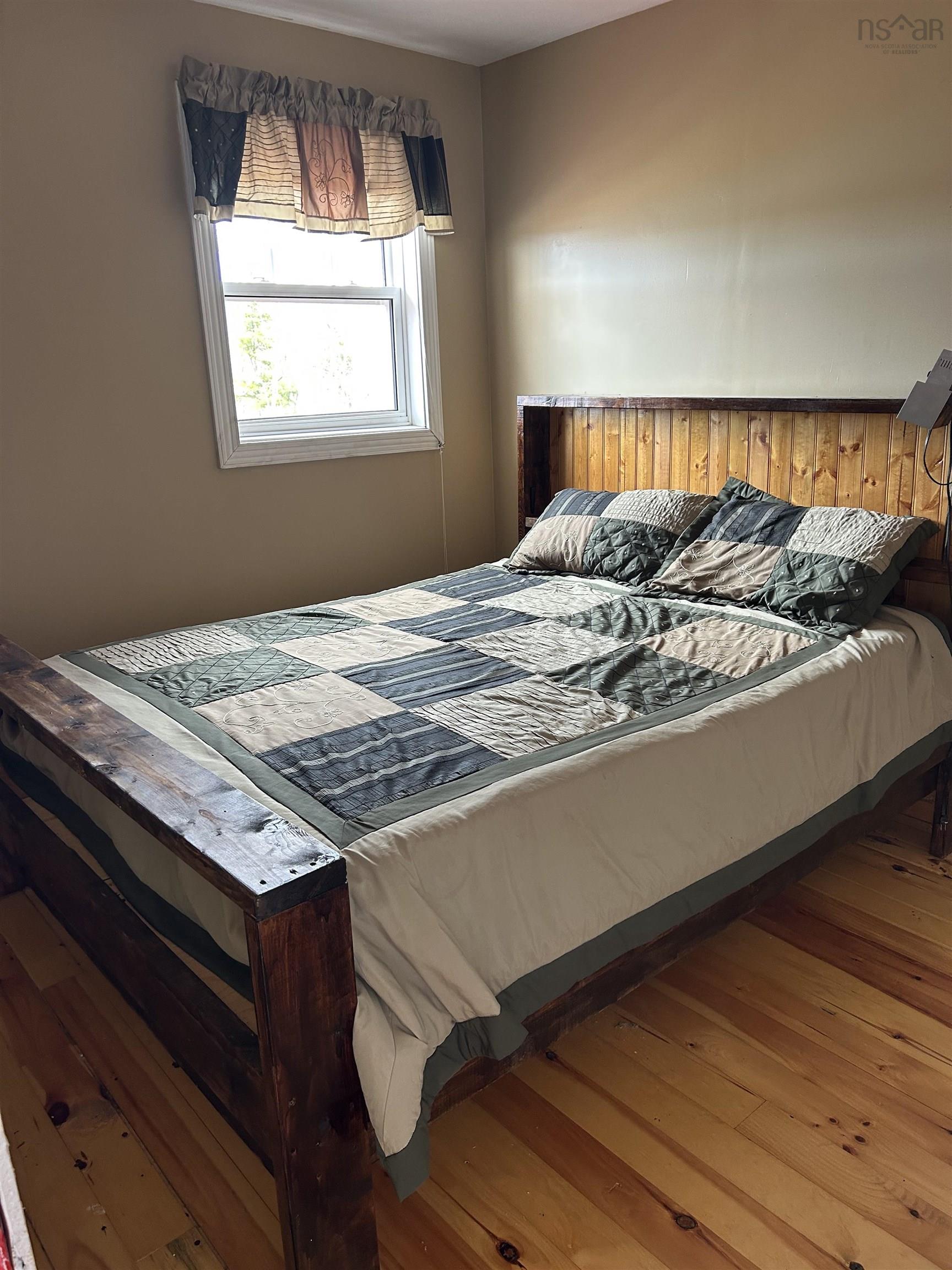 $240,000.00: 872 Red Point Road, Red Point