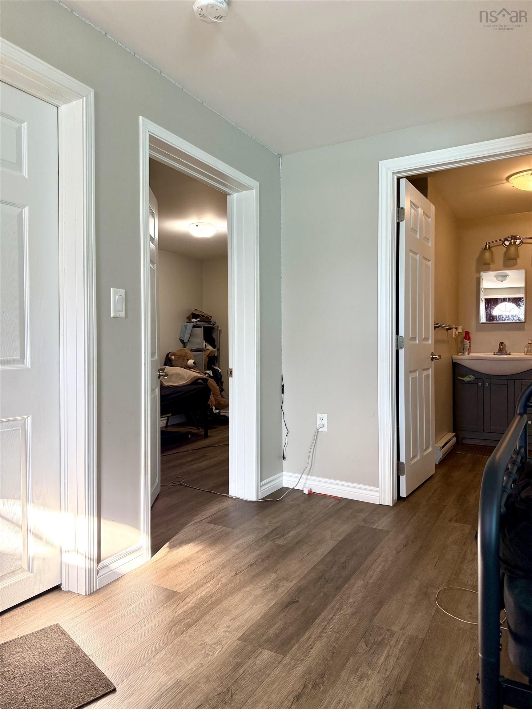 $209,900.00: 128 Main Street, Springhill