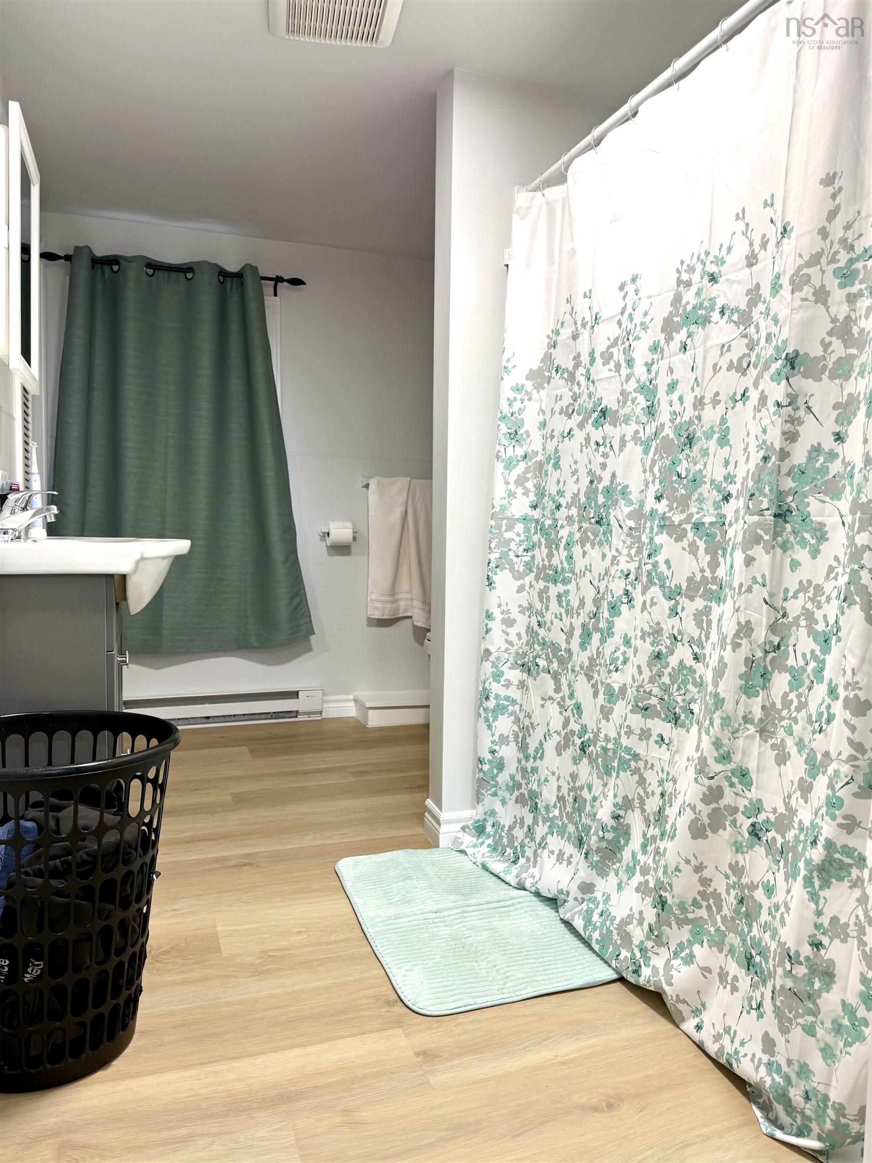 $209,900.00: 46 Lisgar Street, Springhill