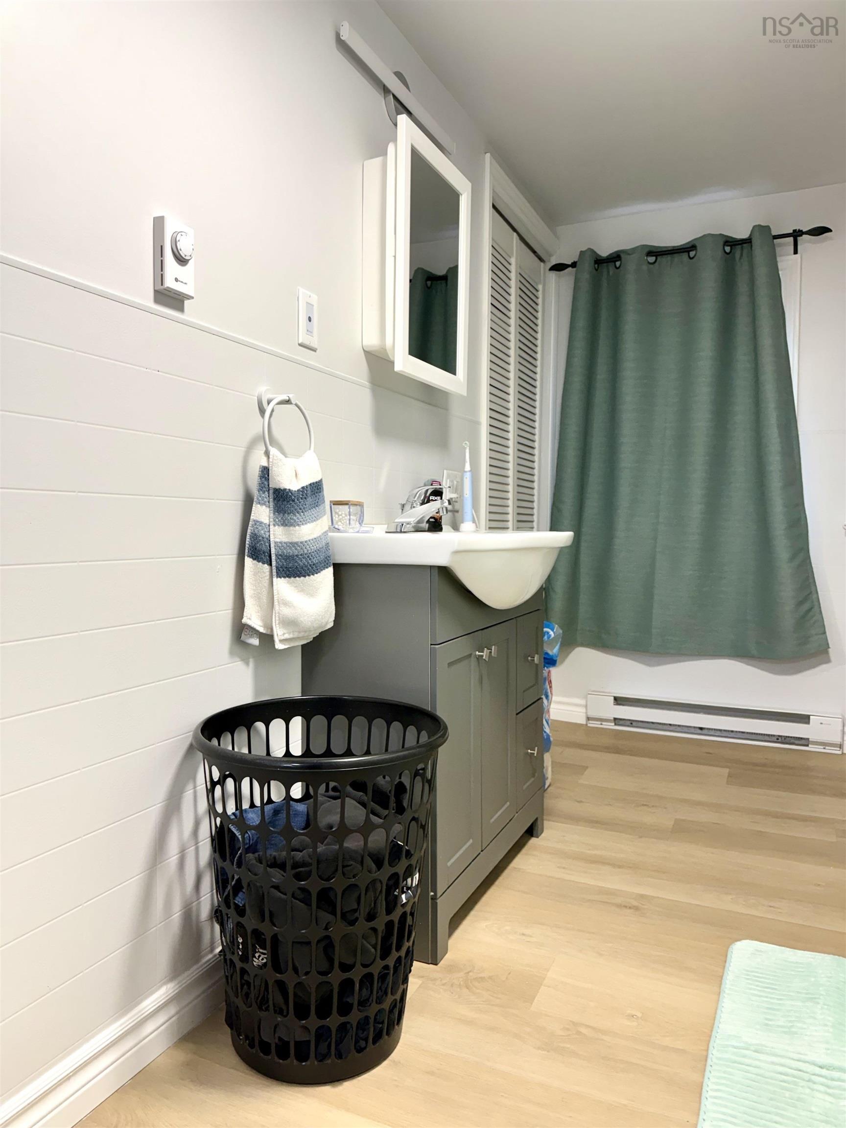 $209,900.00: 46 Lisgar Street, Springhill