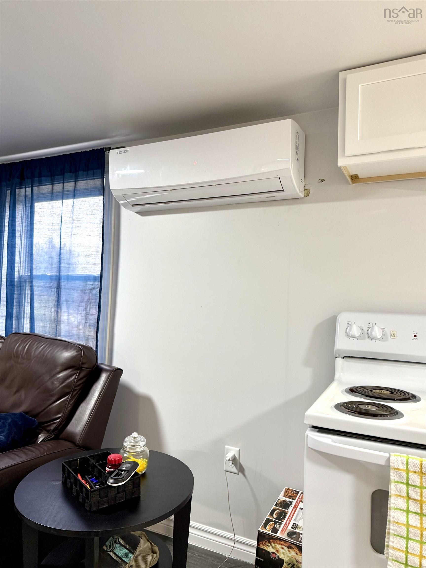 $209,900.00: 46 Lisgar Street, Springhill