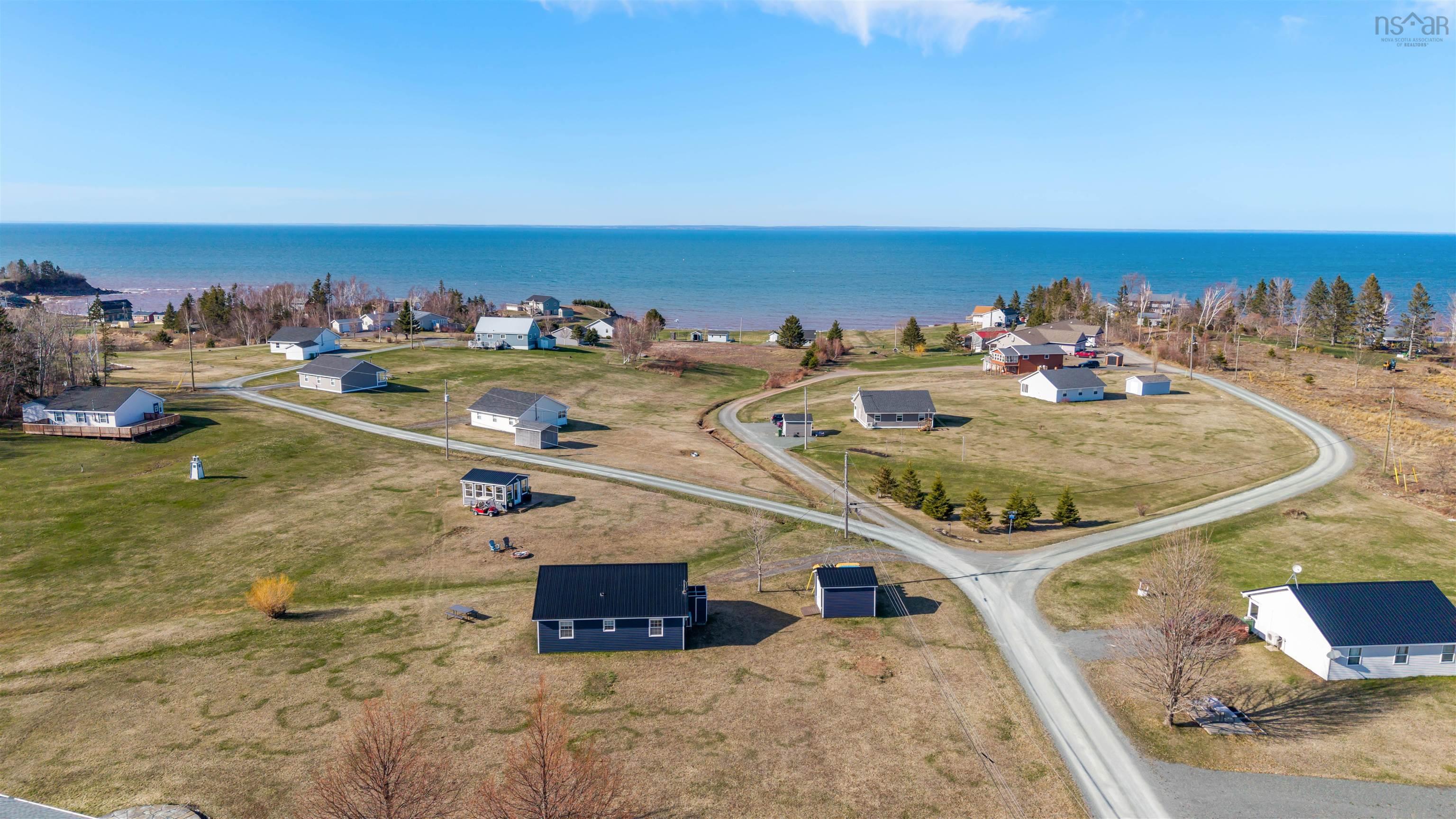 $335,000.00: 29 Island View Crescent, Caribou River