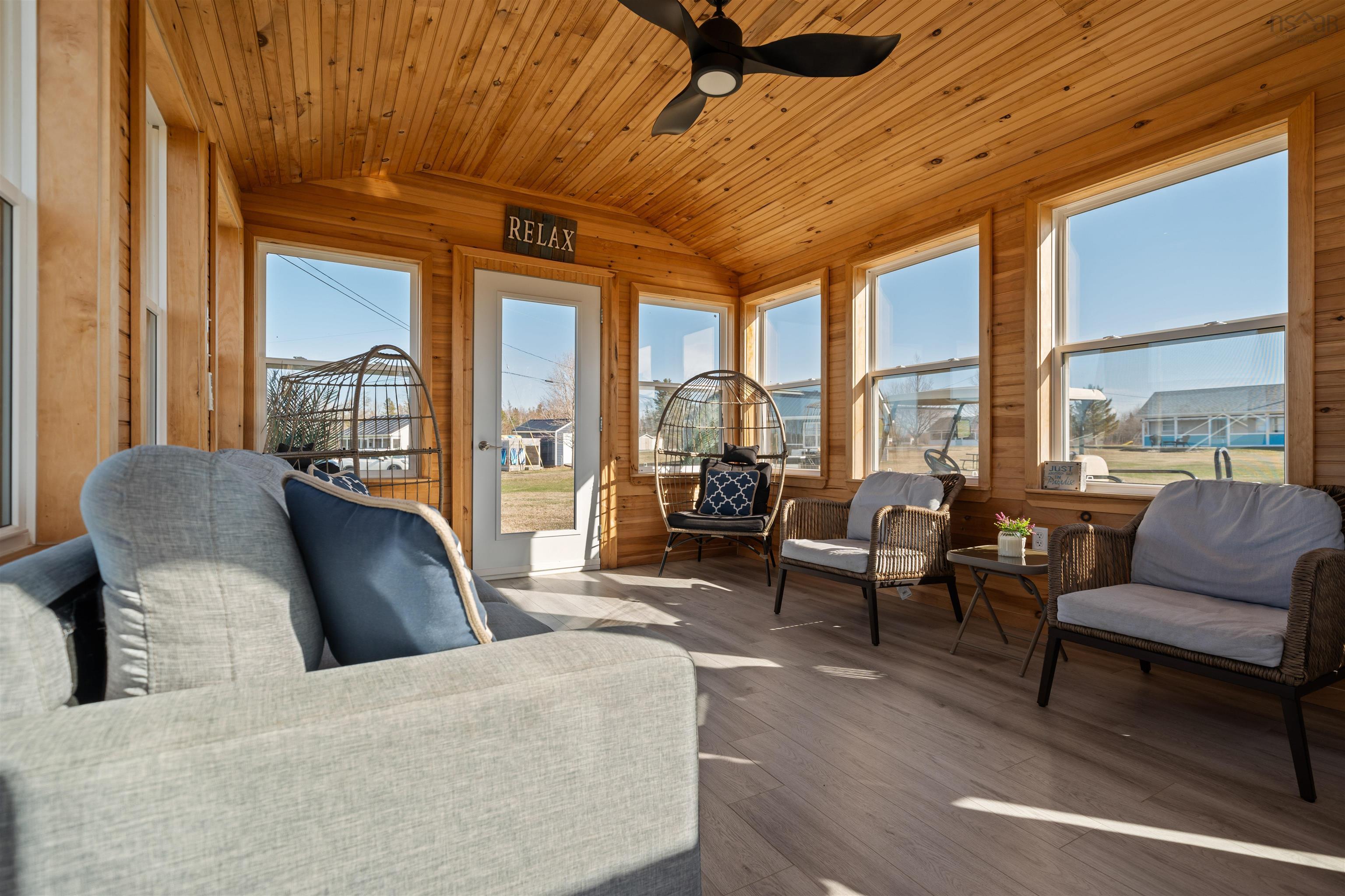 $335,000.00: 29 Island View Crescent, Caribou River