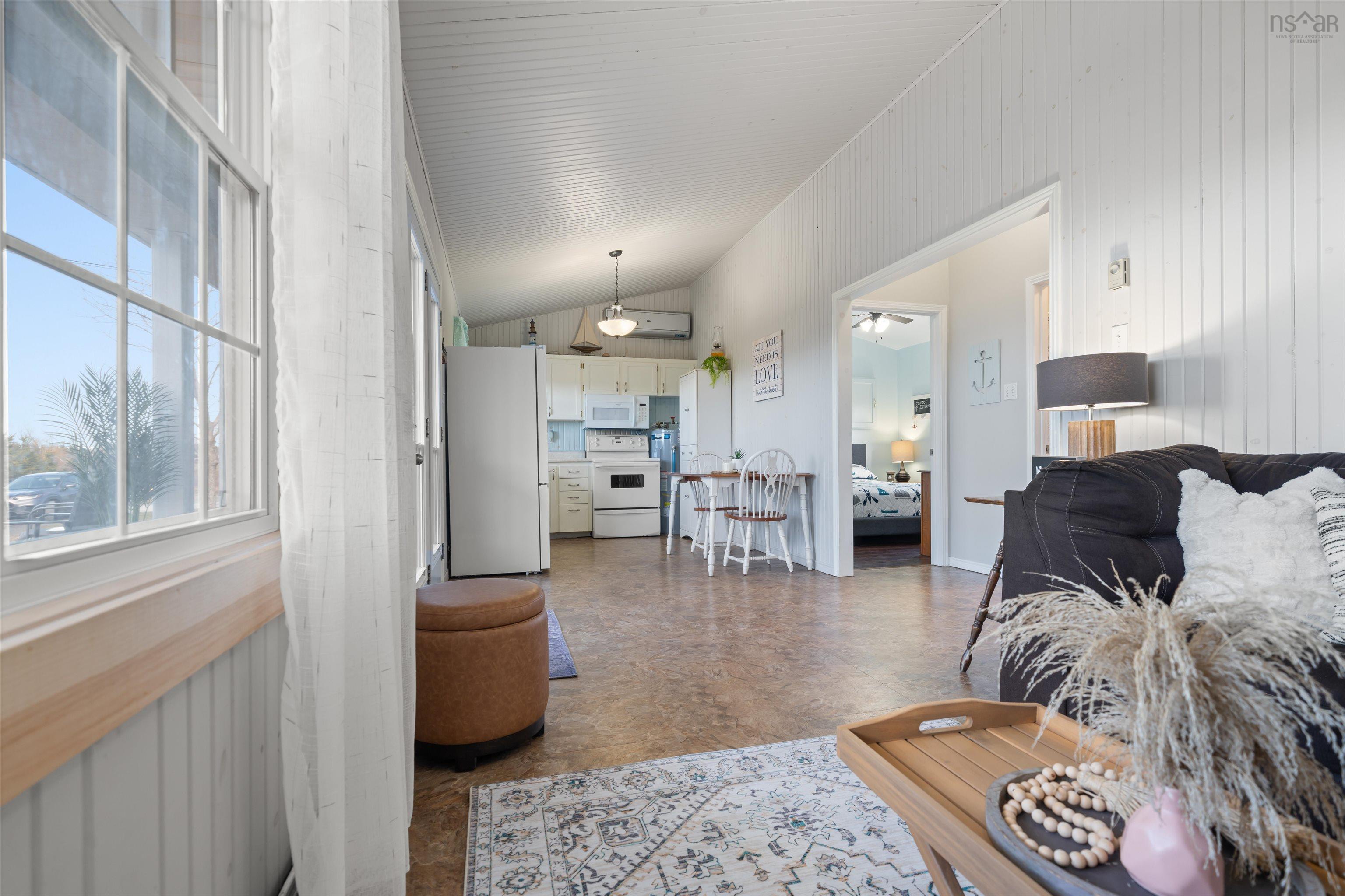 $335,000.00: 29 Island View Crescent, Caribou River