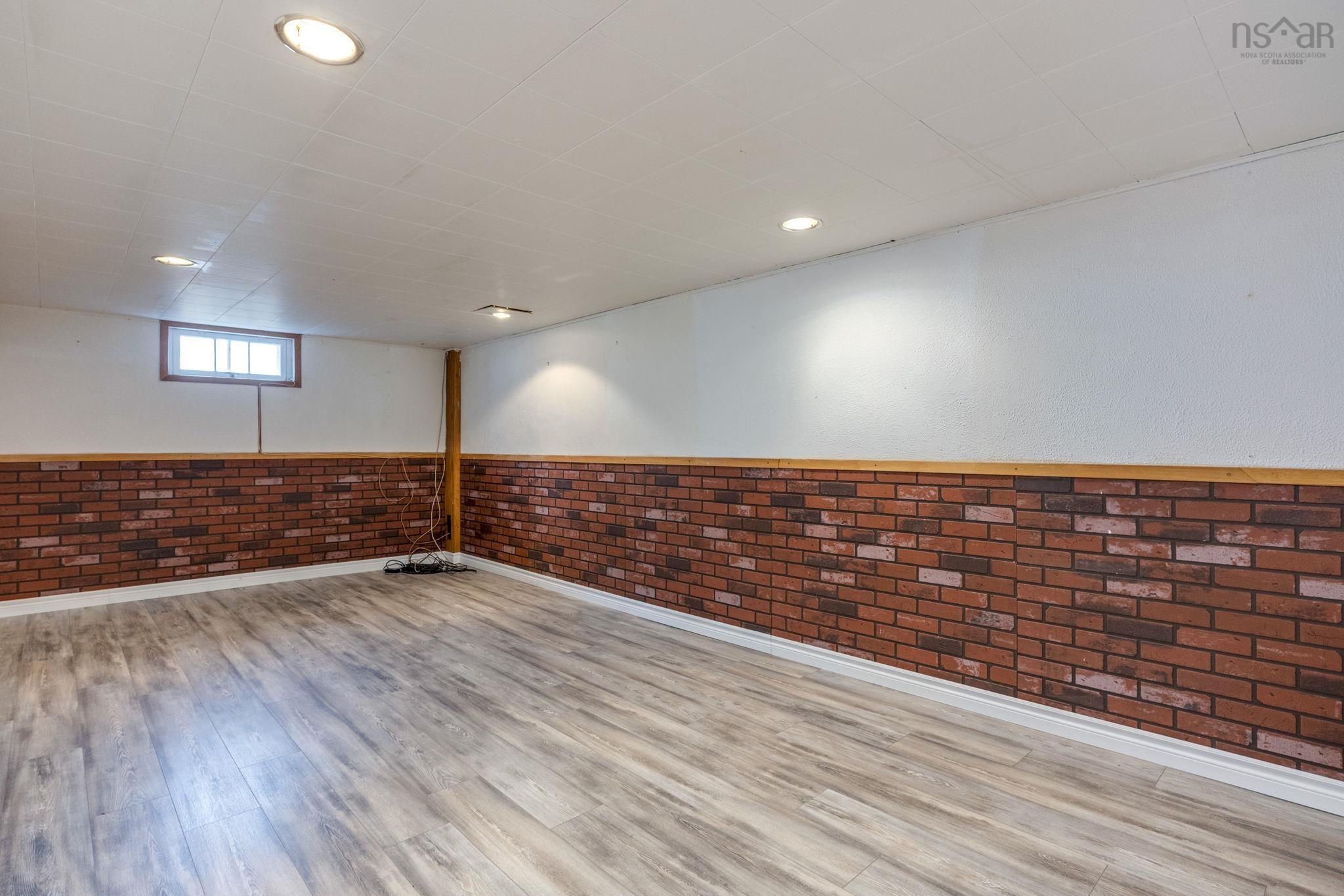 $325,000.00: 997 Argus Drive, Greenwood