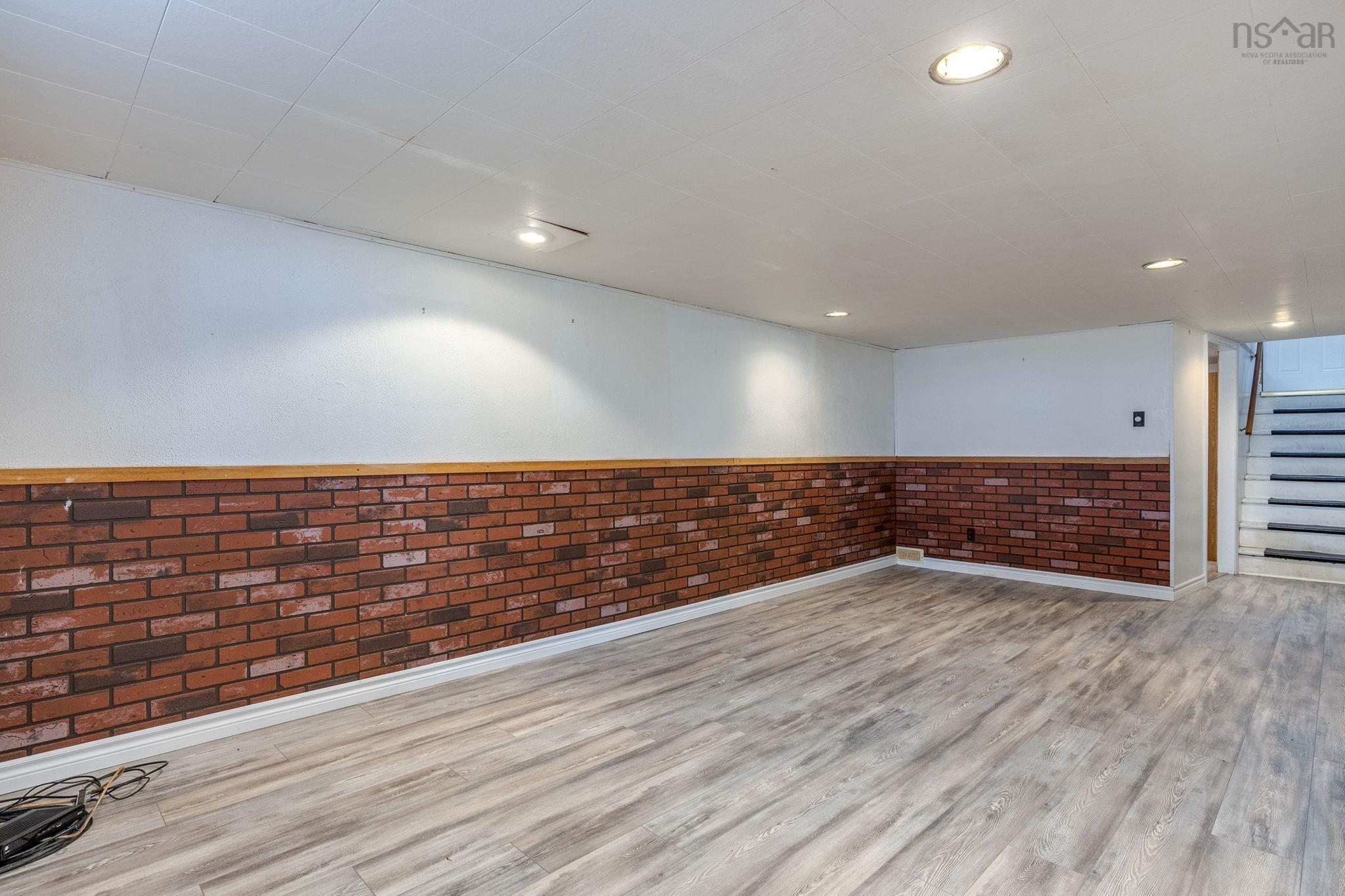 $325,000.00: 997 Argus Drive, Greenwood