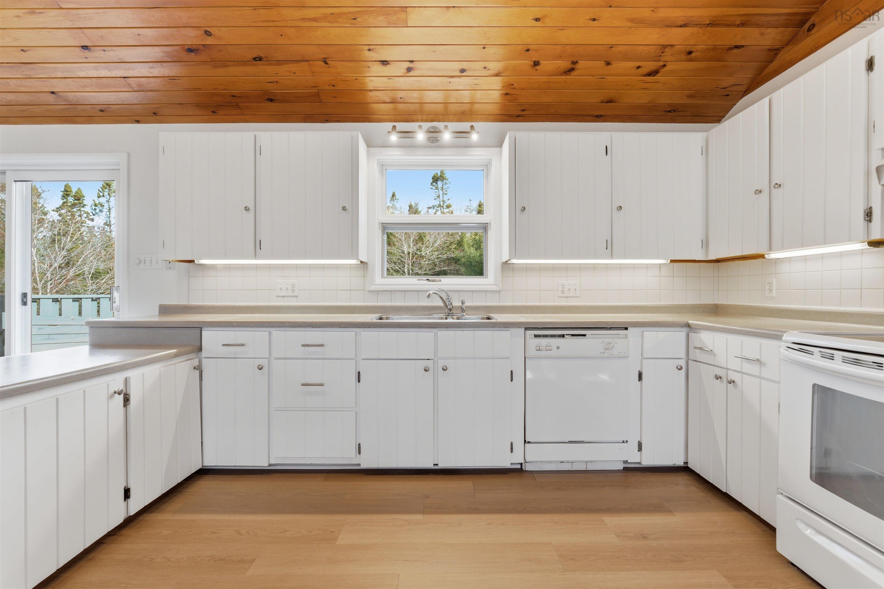 $339,000.00: 108 Broad River Road, Summerville Centre