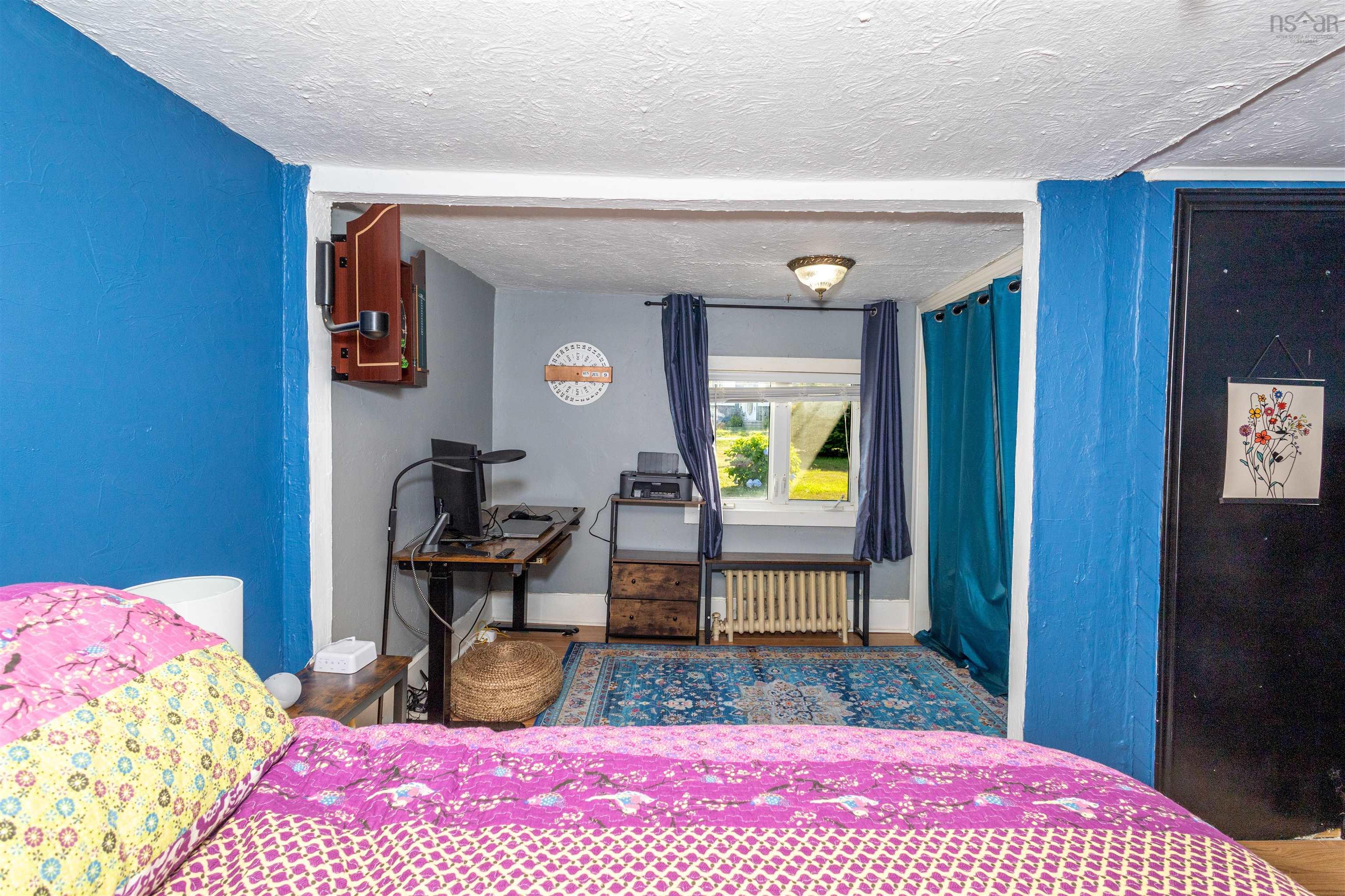 $124,900.00: 248 Main Street, Florence