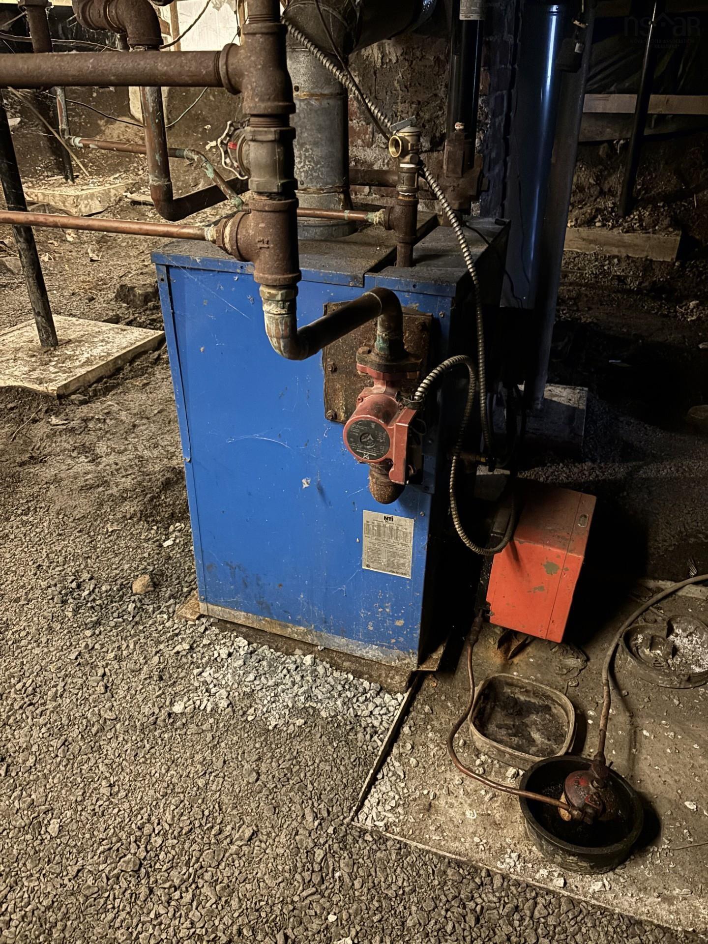 $124,900.00: 248 Main Street, Florence