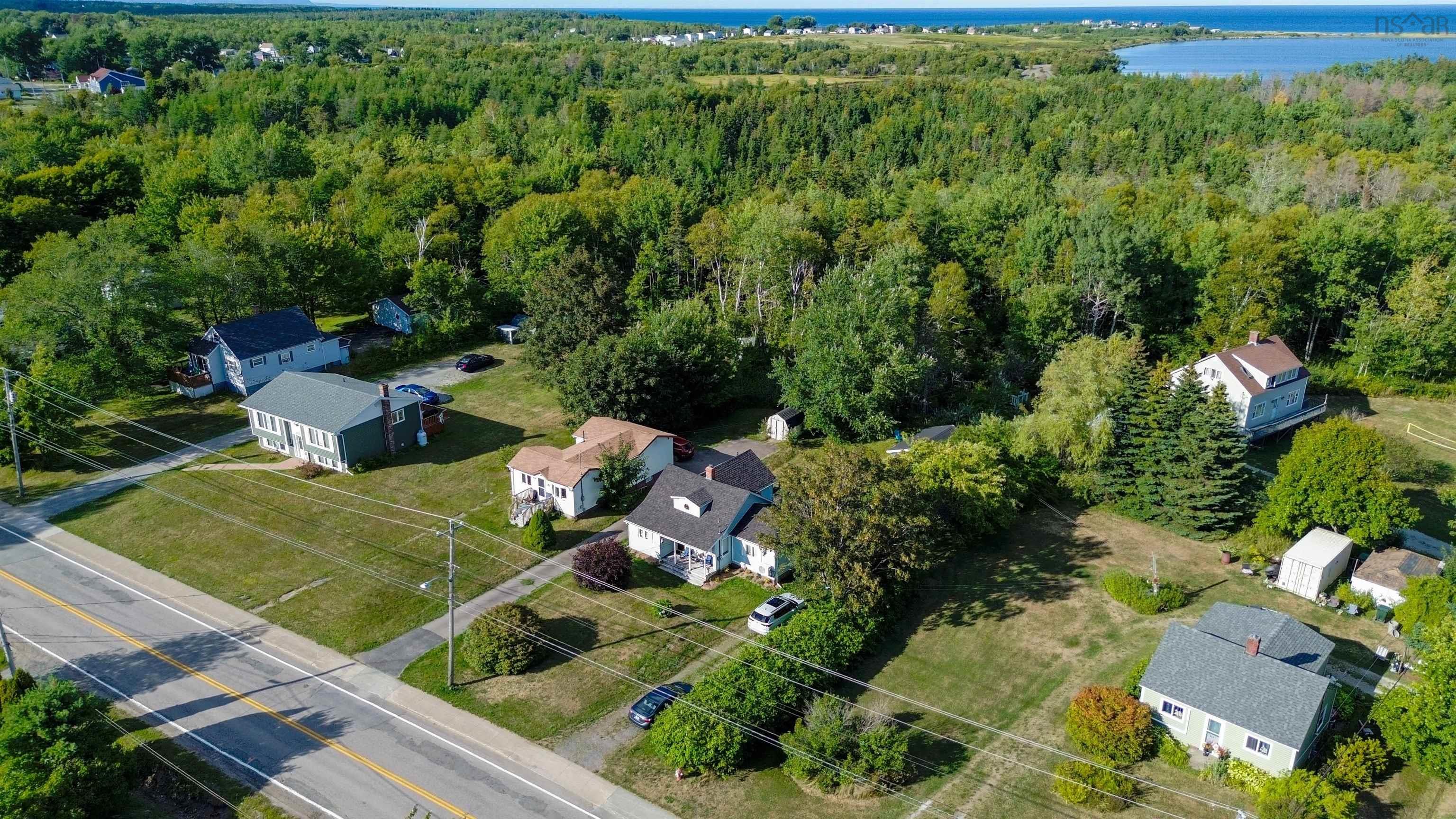 $124,900.00: 248 Main Street, Florence