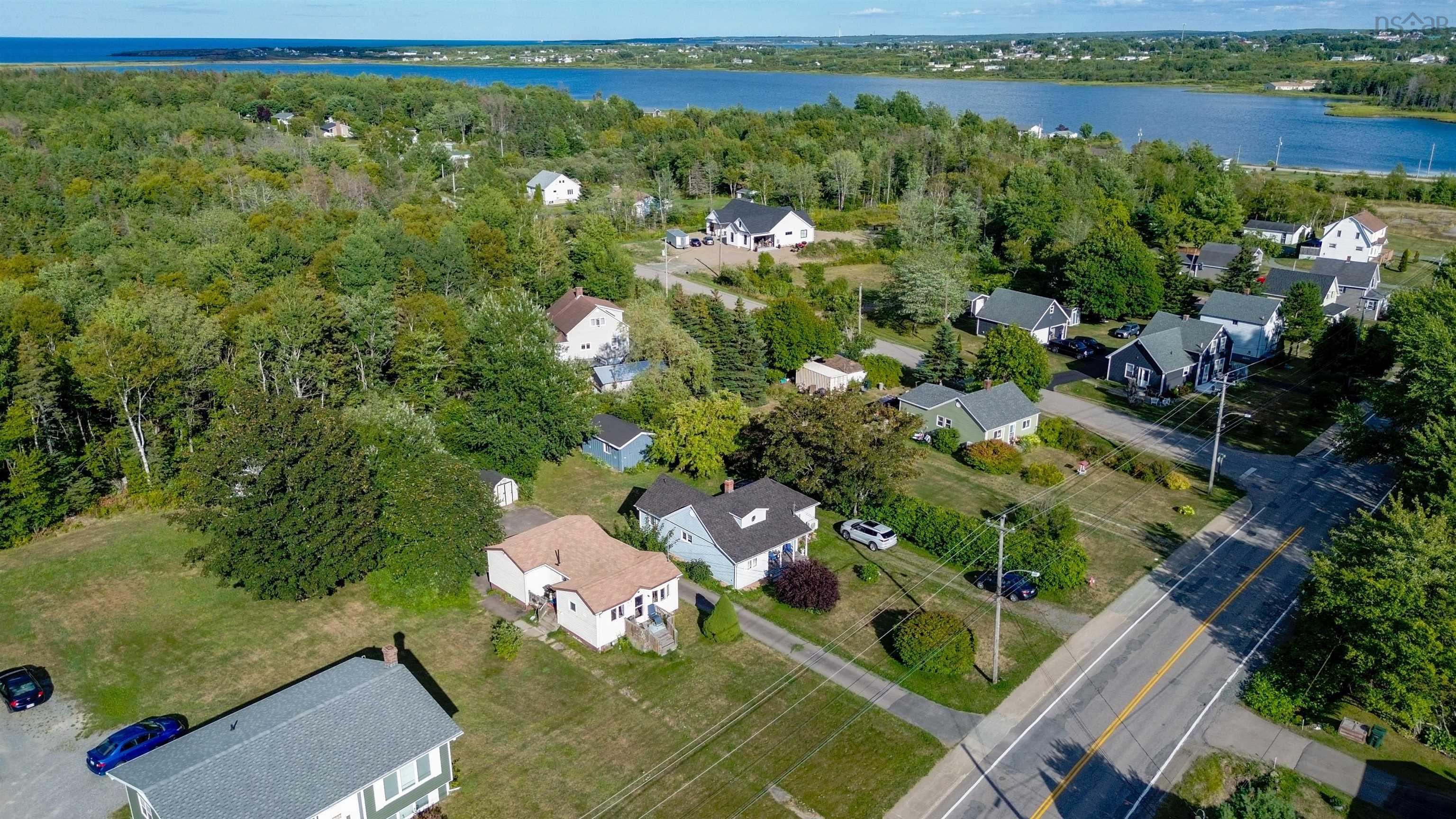 $124,900.00: 248 Main Street, Florence