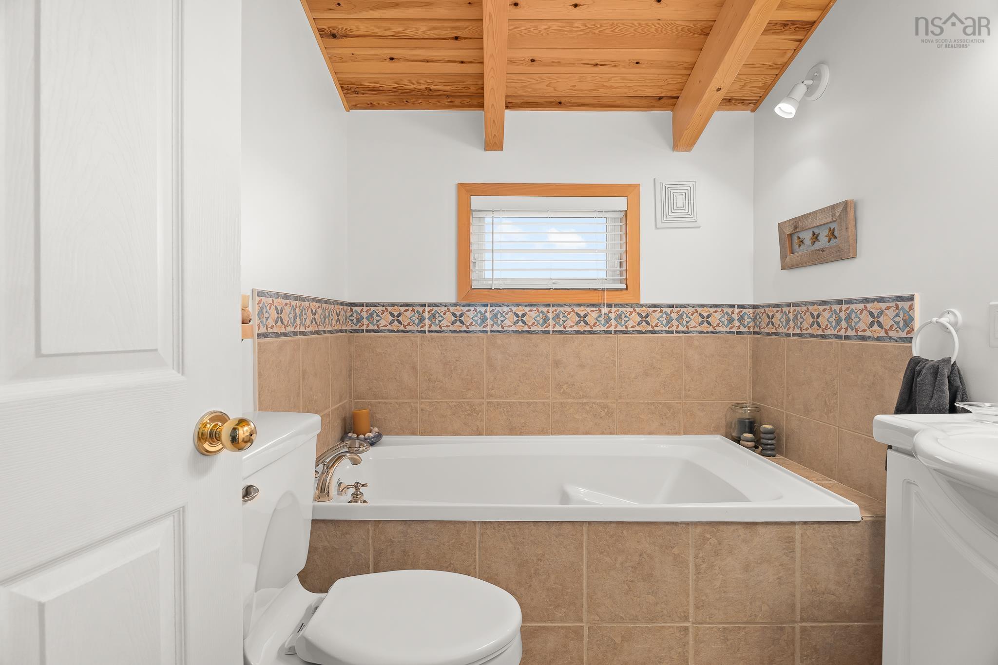 $569,900.00: 240 Beaver Drive, West Quoddy