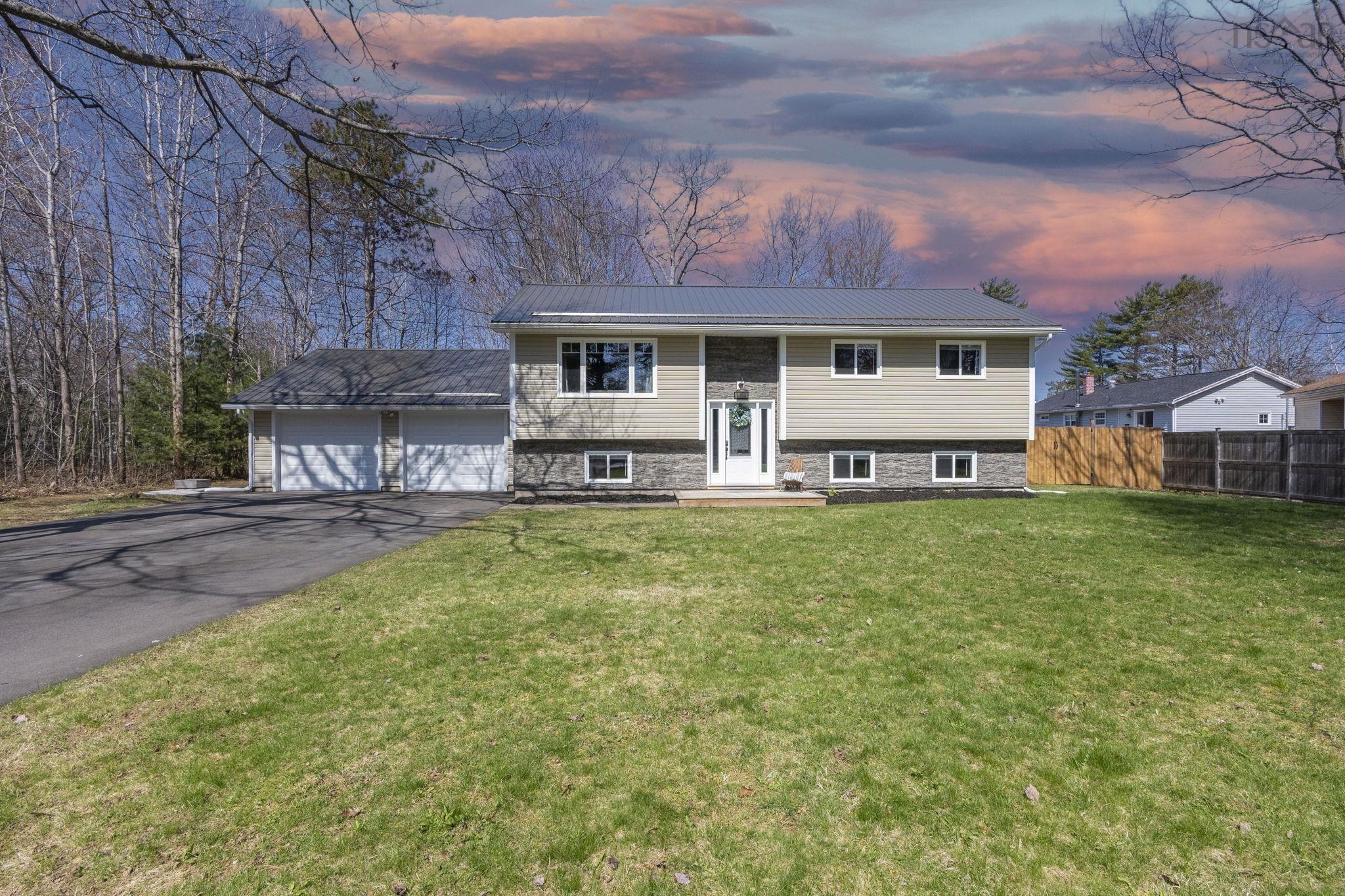 1053 Oak Avenue, Greenwood, NS (MLS® 202609056)