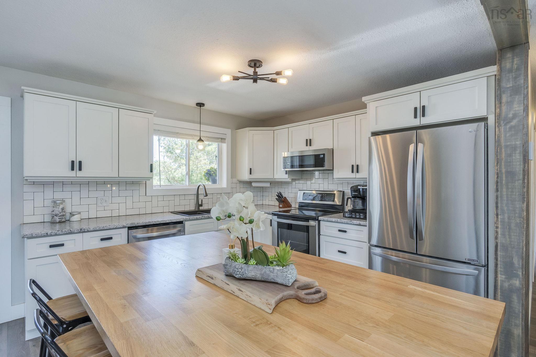 $535,000.00: 1053 Oak Avenue, Greenwood