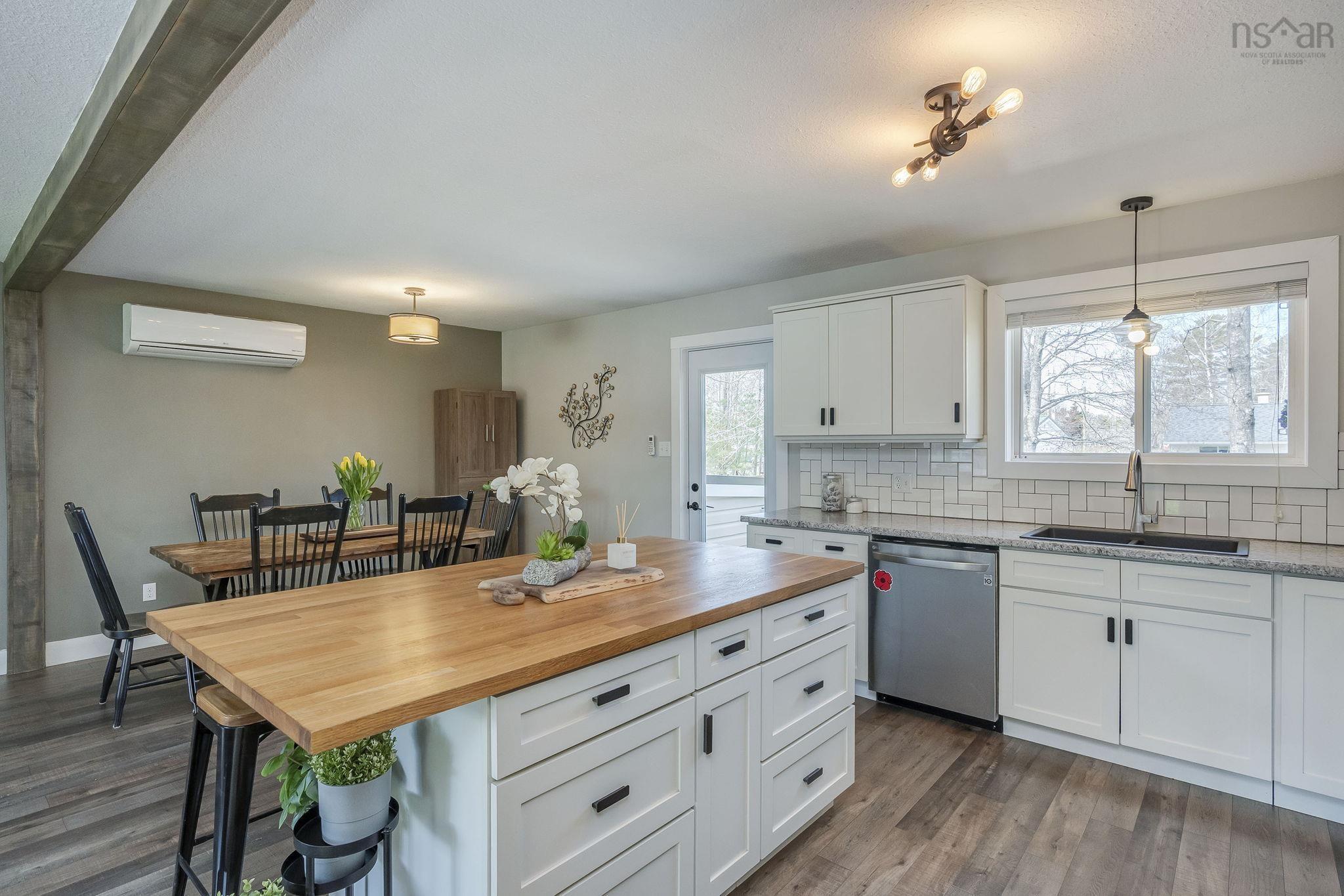 $535,000.00: 1053 Oak Avenue, Greenwood