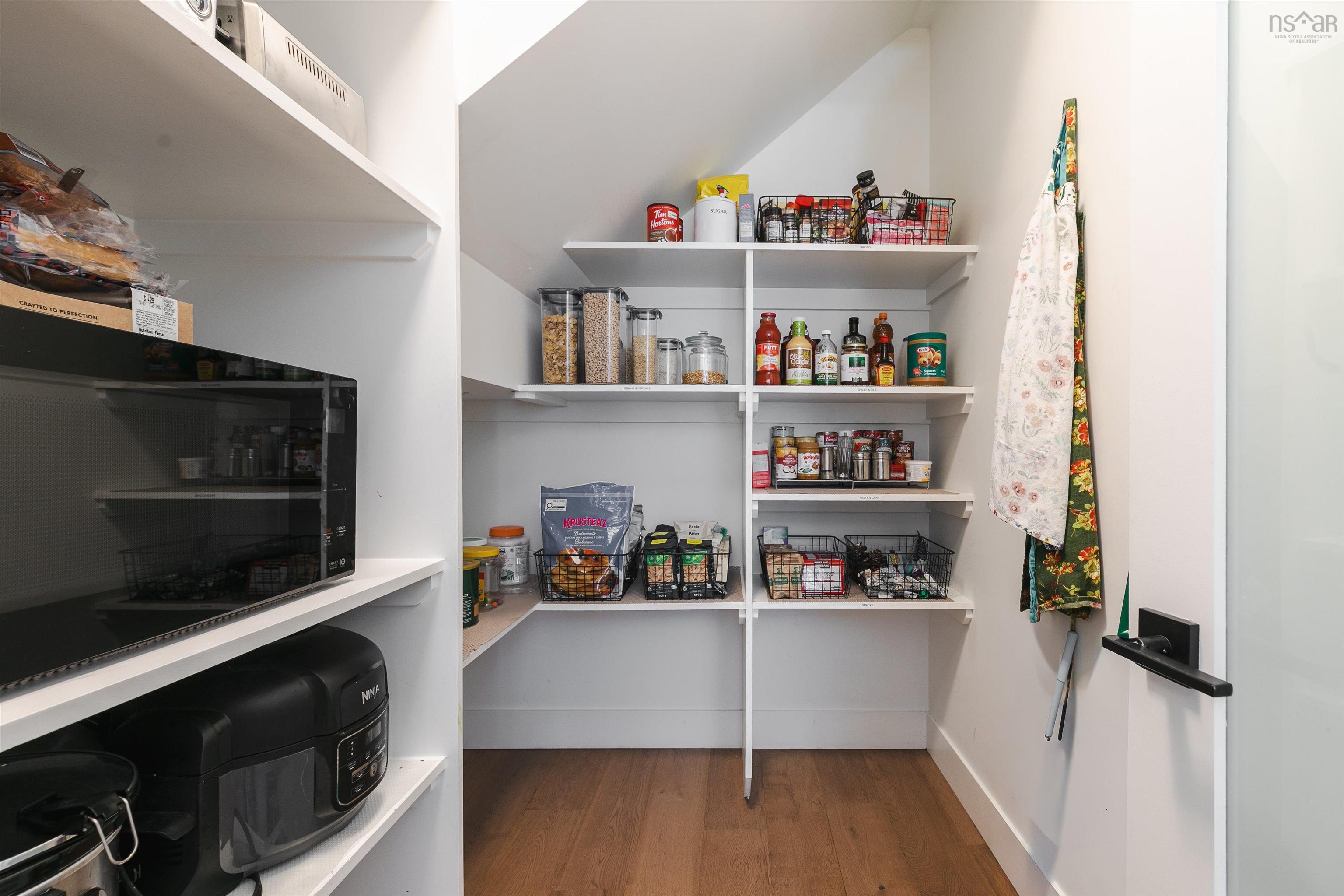 27 Weybridge Lane, Bedford, NS (MLS 202609057)