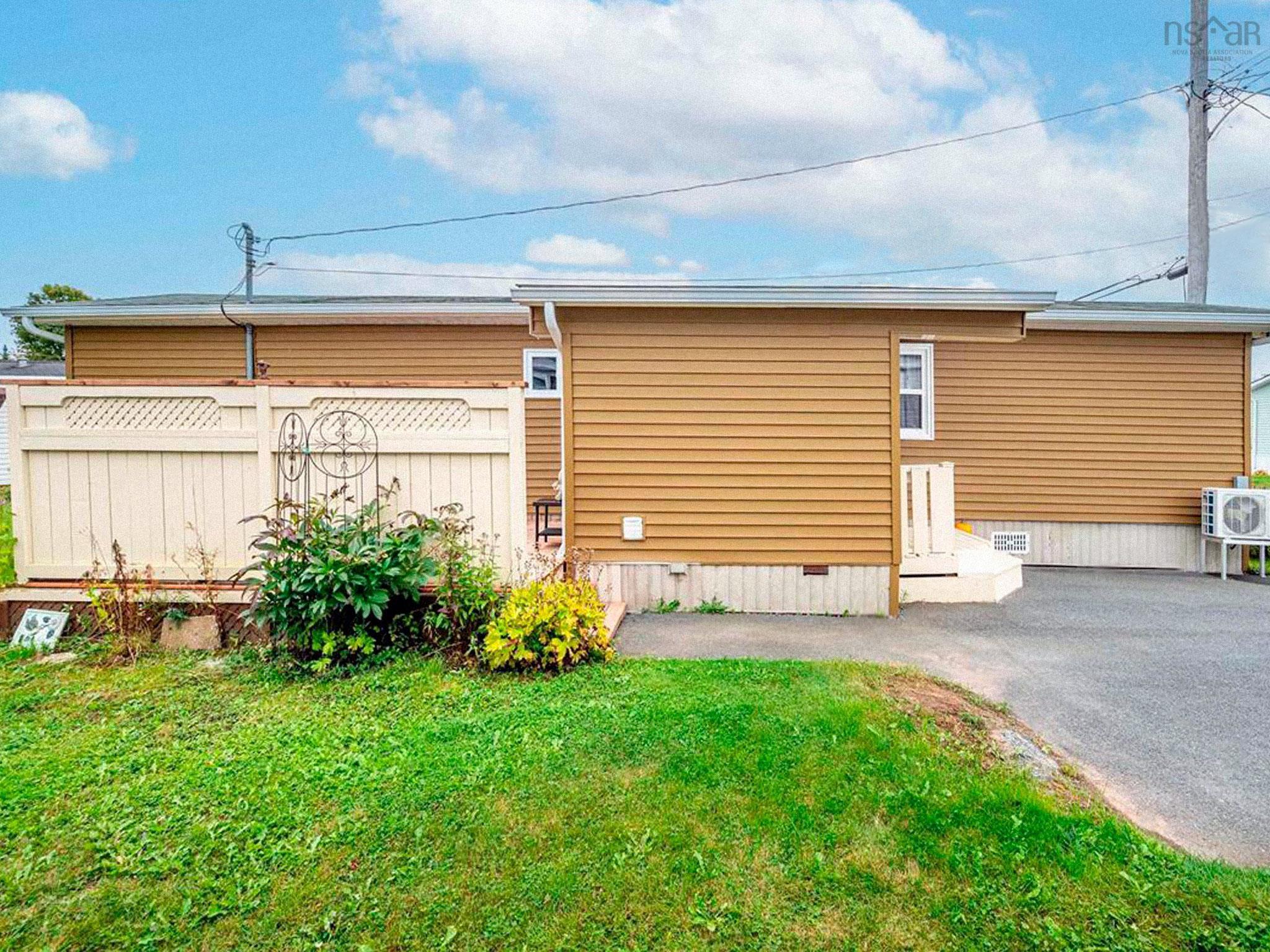 22 Cocoa Street, Dartmouth, NS (MLS 202609058)