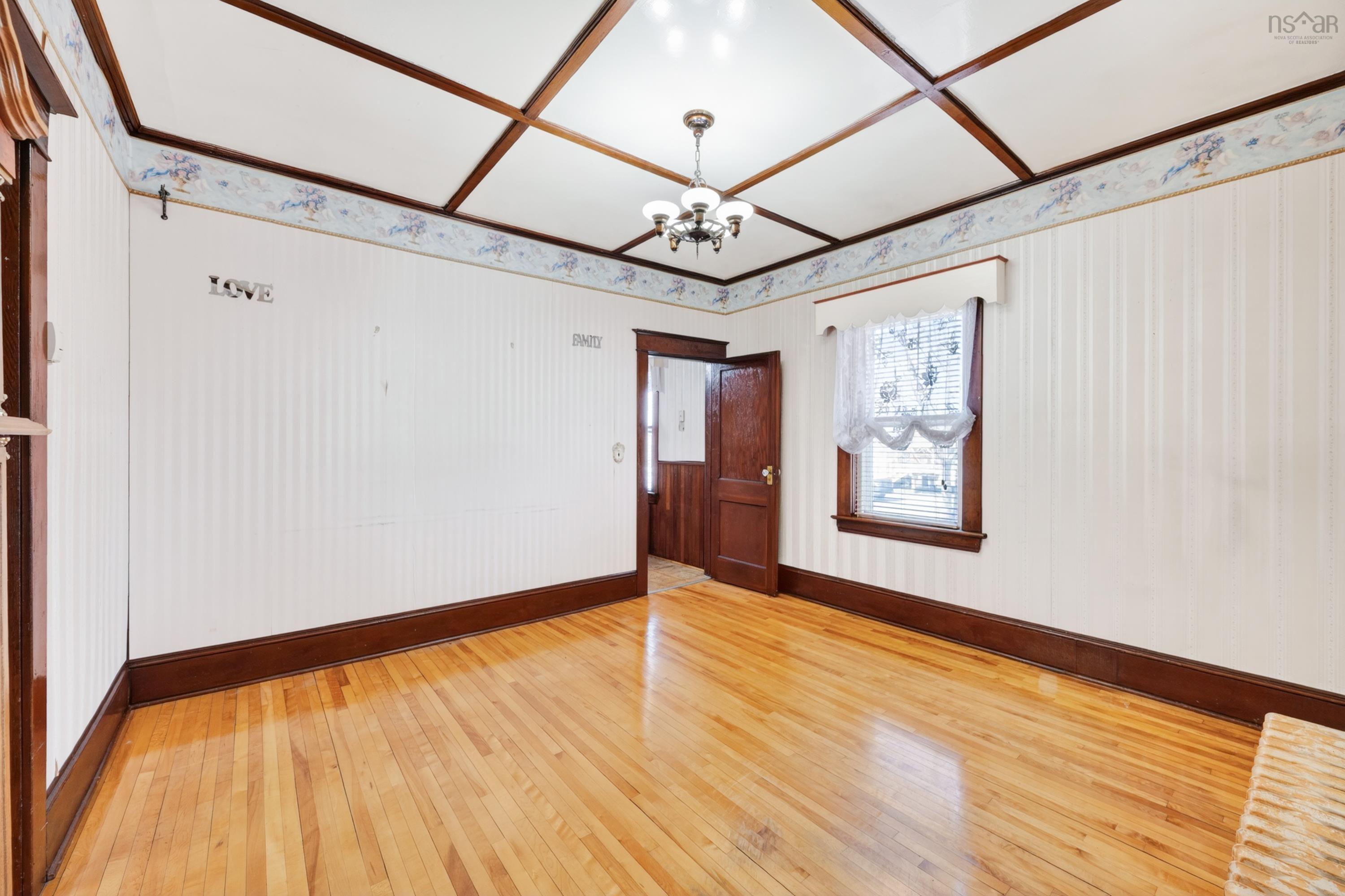 $157,500.00: 3362 Emerald Street, River Ryan