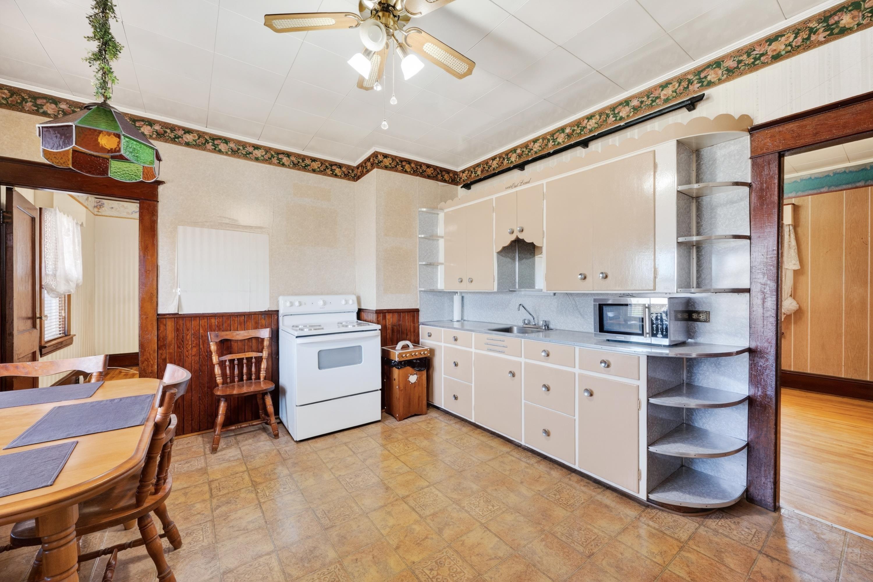 $157,500.00: 3362 Emerald Street, River Ryan